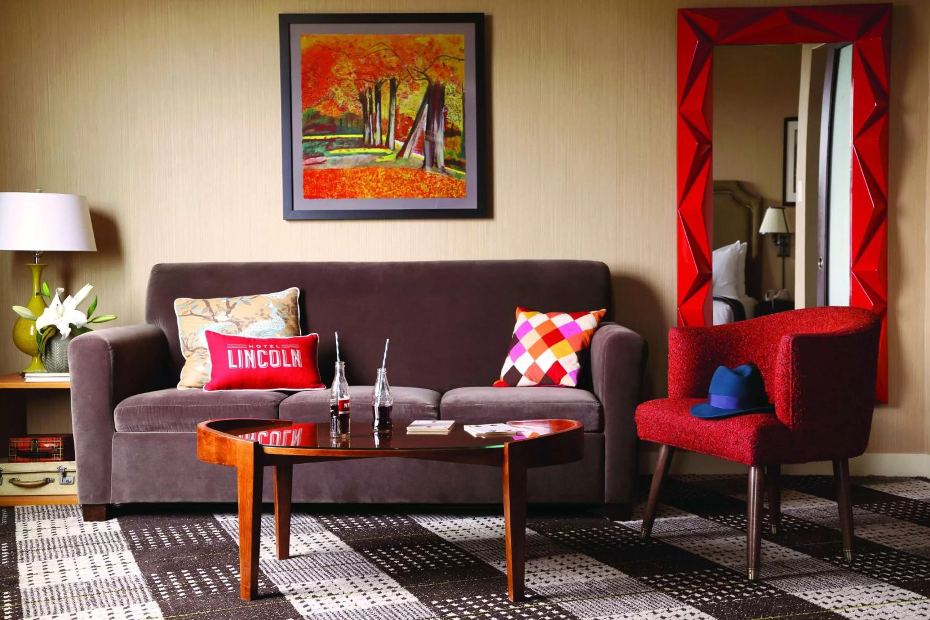 Junior King Suite with Lake View in Hotel Lincoln