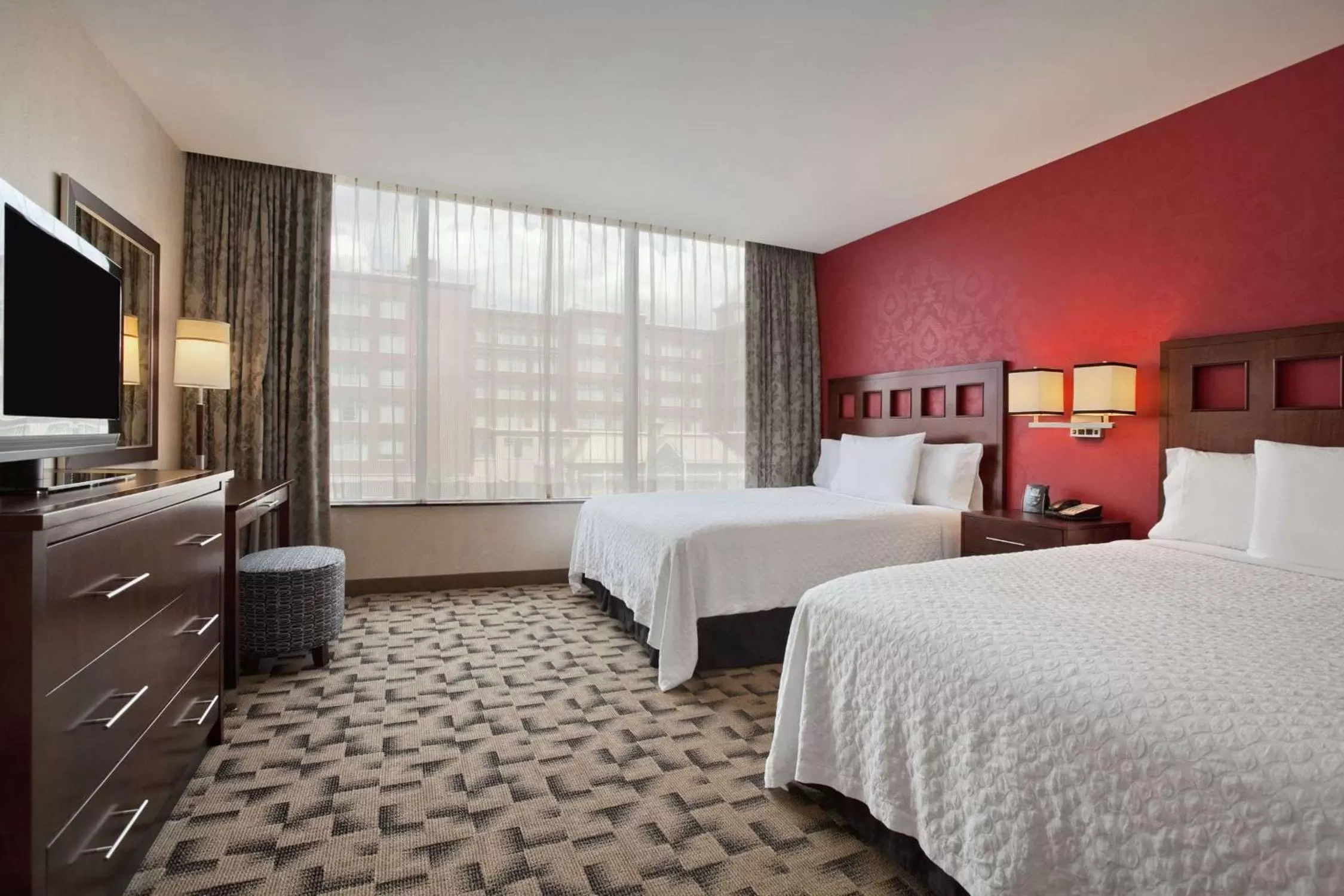 One-Bedroom Suite with Two Queen Beds - Hearing Access/Non-Smoking in Embassy Suites Buffalo