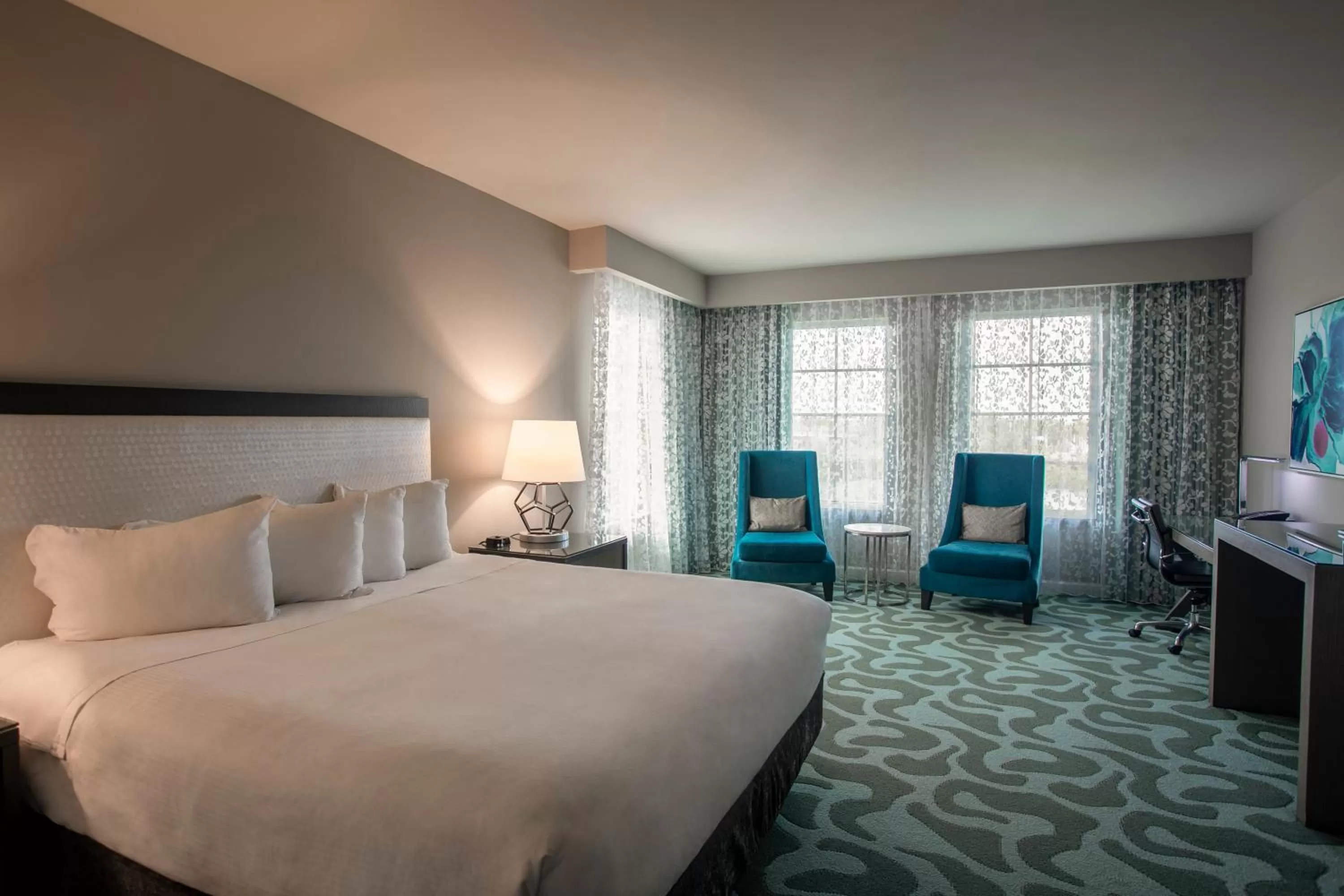 Deluxe King Room - Non-Smoking in Wyndham Grand Jupiter at Harbourside Place