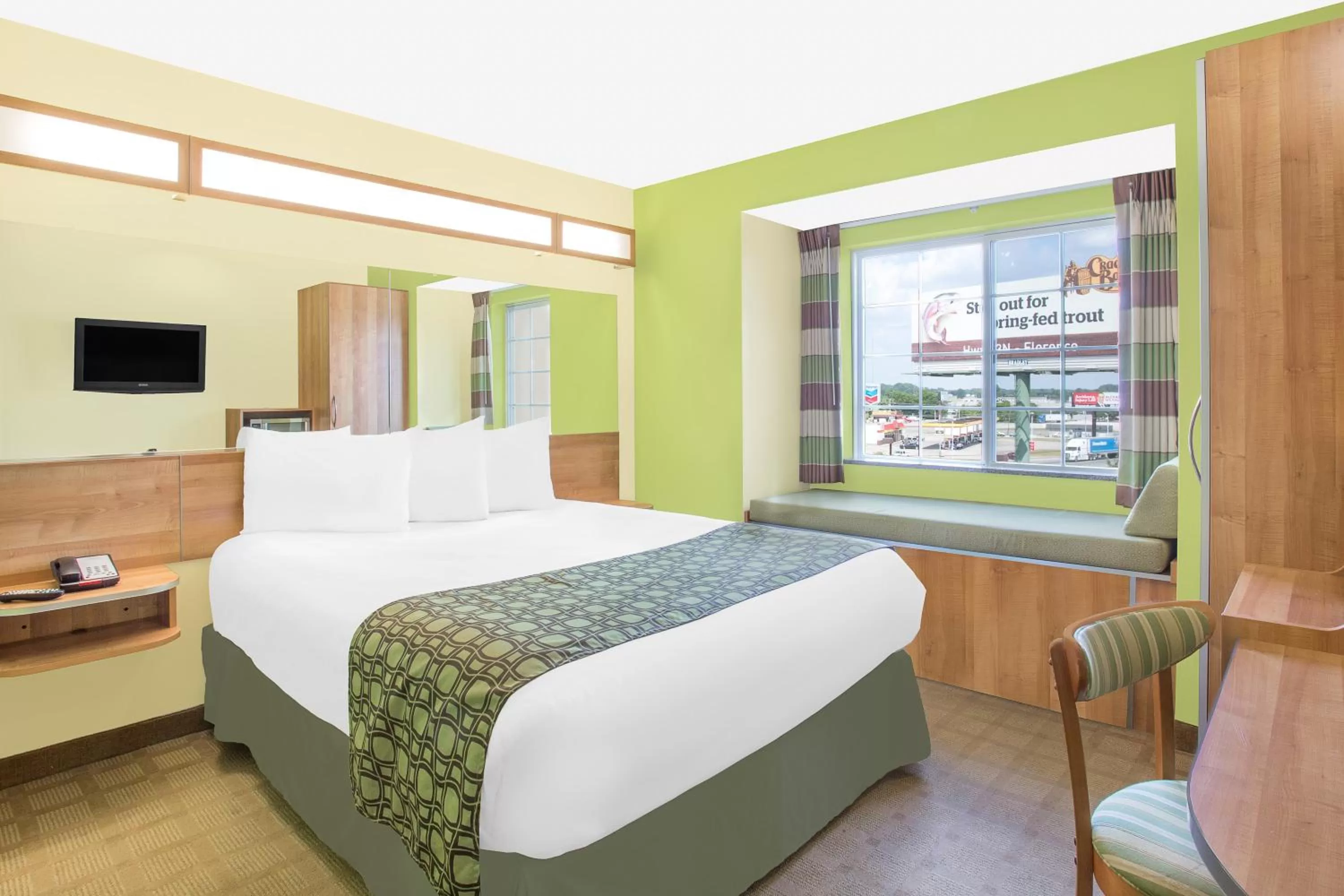 Studio Queen Suite - Non-Smoking in Microtel Inn & Suites by Wyndham Tuscumbia/Muscle Shoals