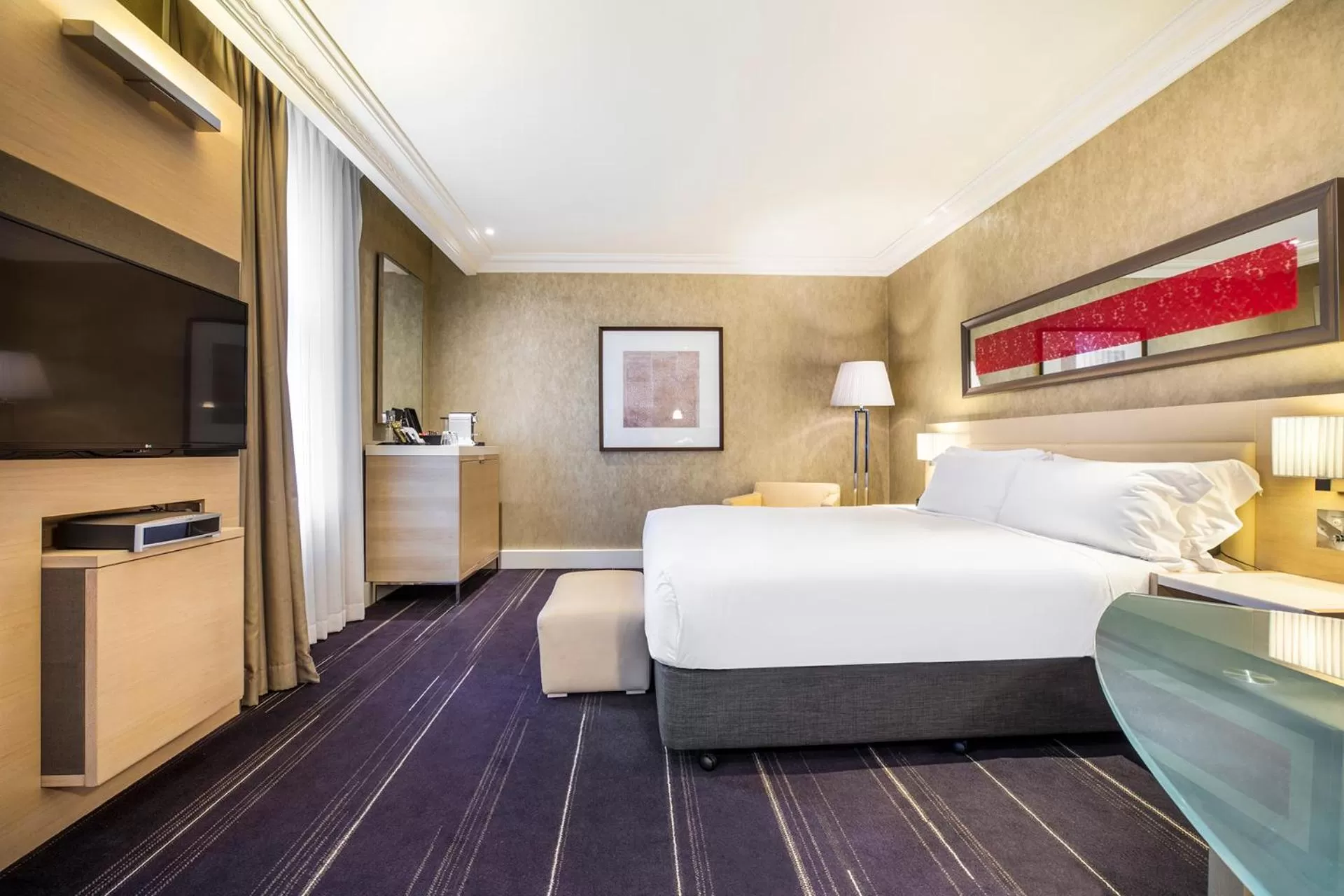 Bed in InterContinental Melbourne The Rialto by IHG