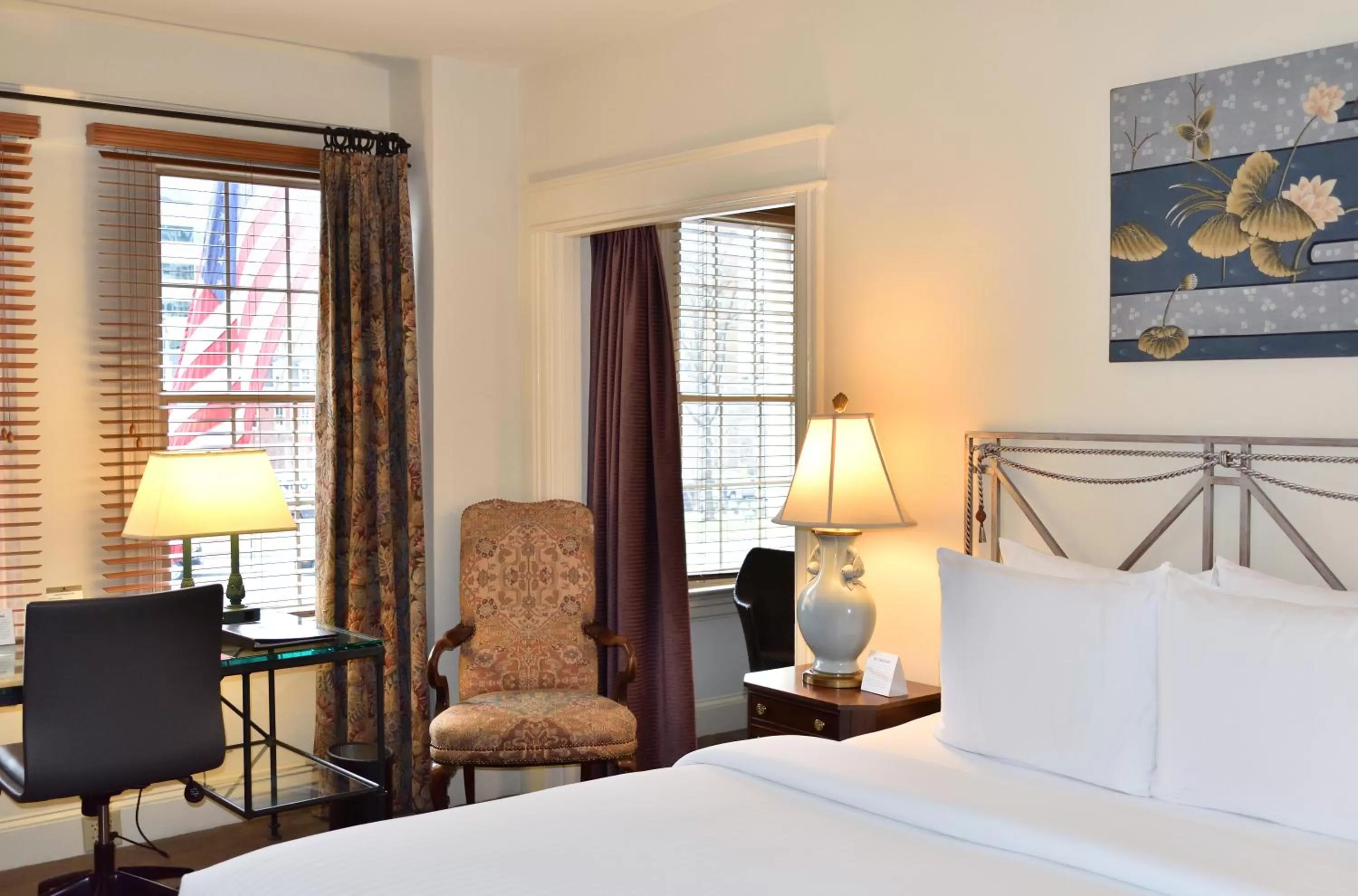 Executive Parkview King in Hotel Lombardy