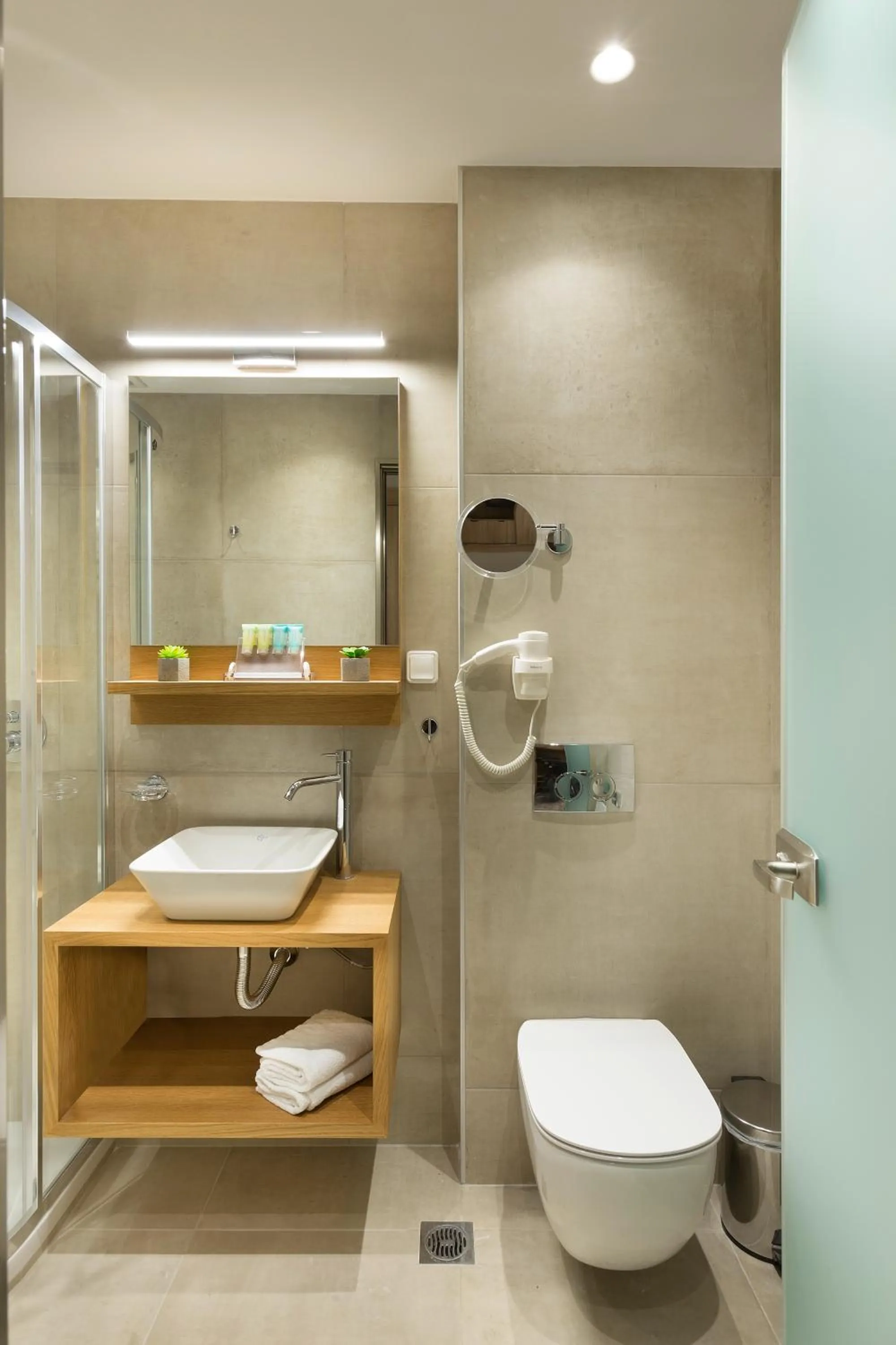 Twin Room in Jason Inn