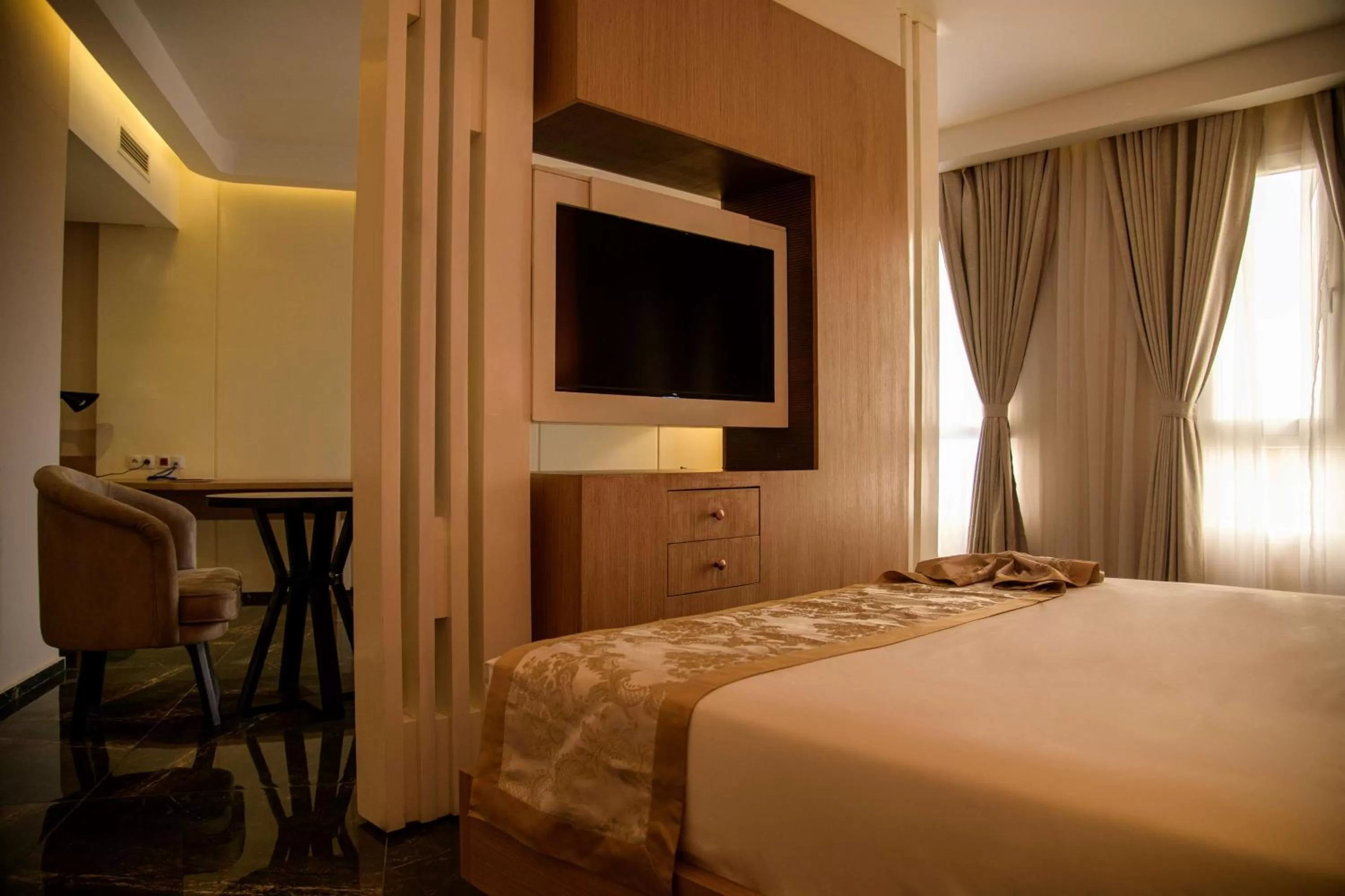 Superior King Suite with Living Room - Non-Smoking in Best Western Plus Soaho Douala Airport