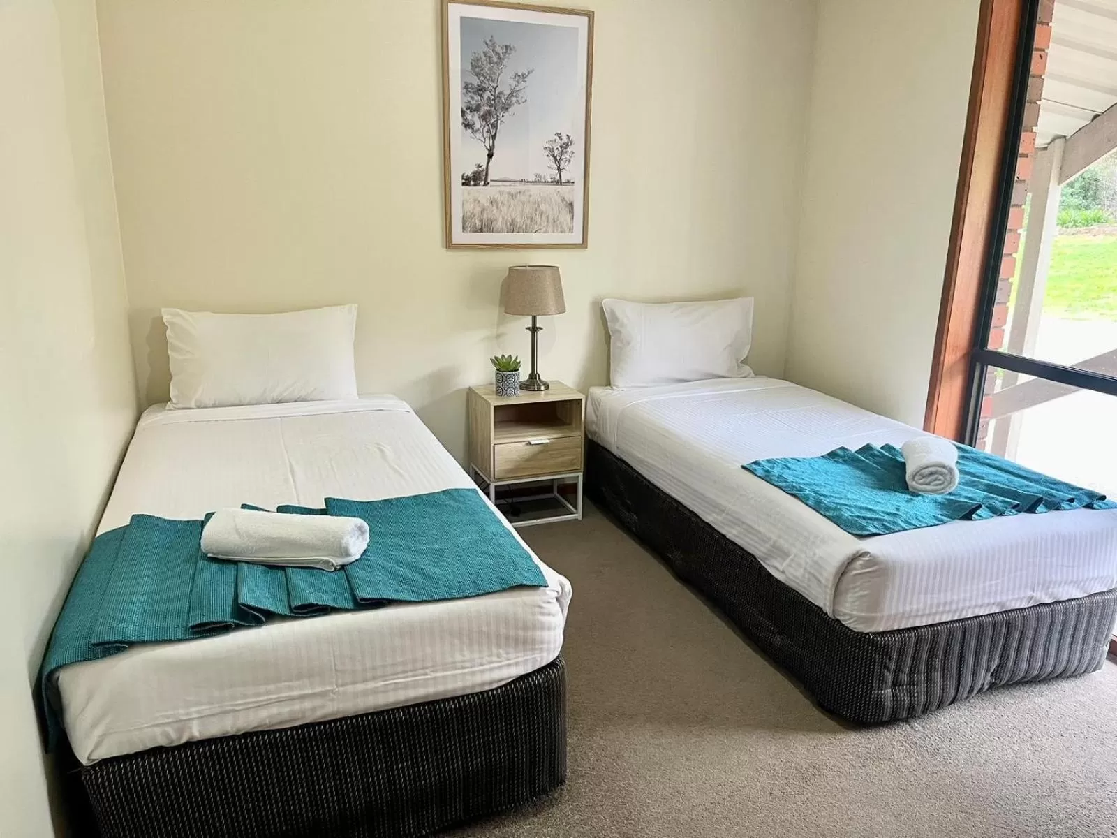 Two-Bedroom Family Room in Warragul Views Motor Inn
