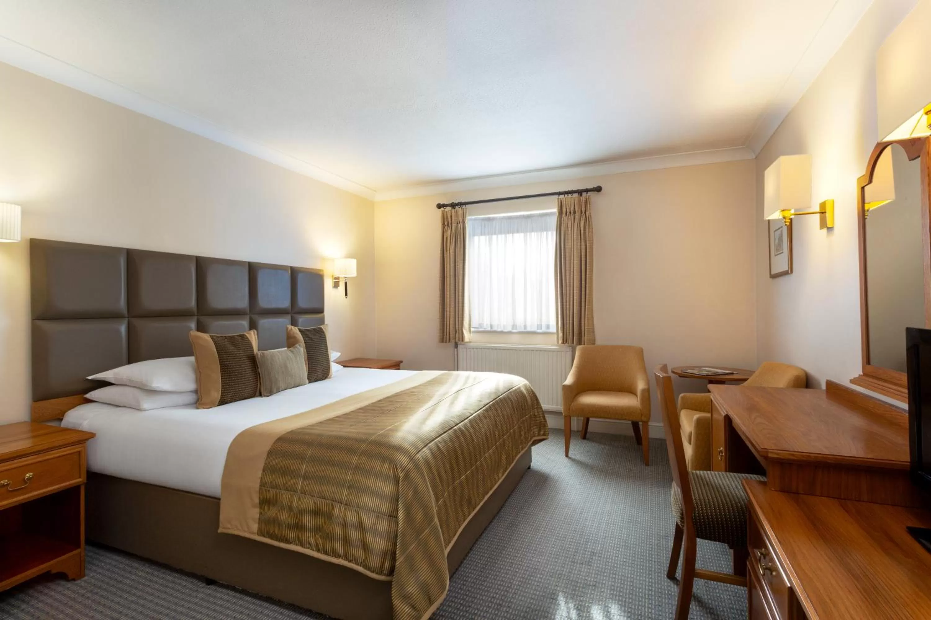 Standard Double Room in Bridgewood Manor Hotel & Spa