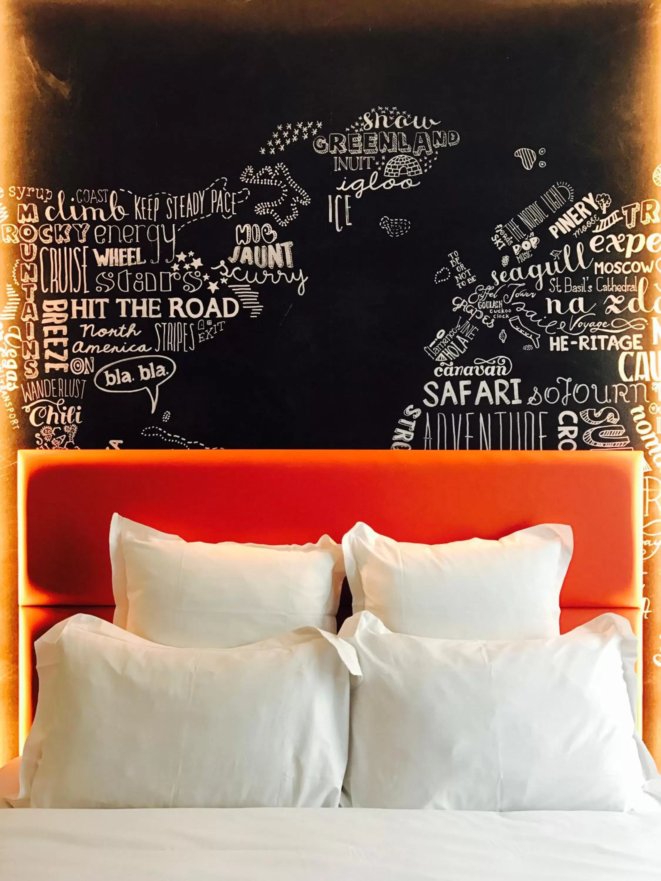 Adjacent Rooms in Hotel Scarlett