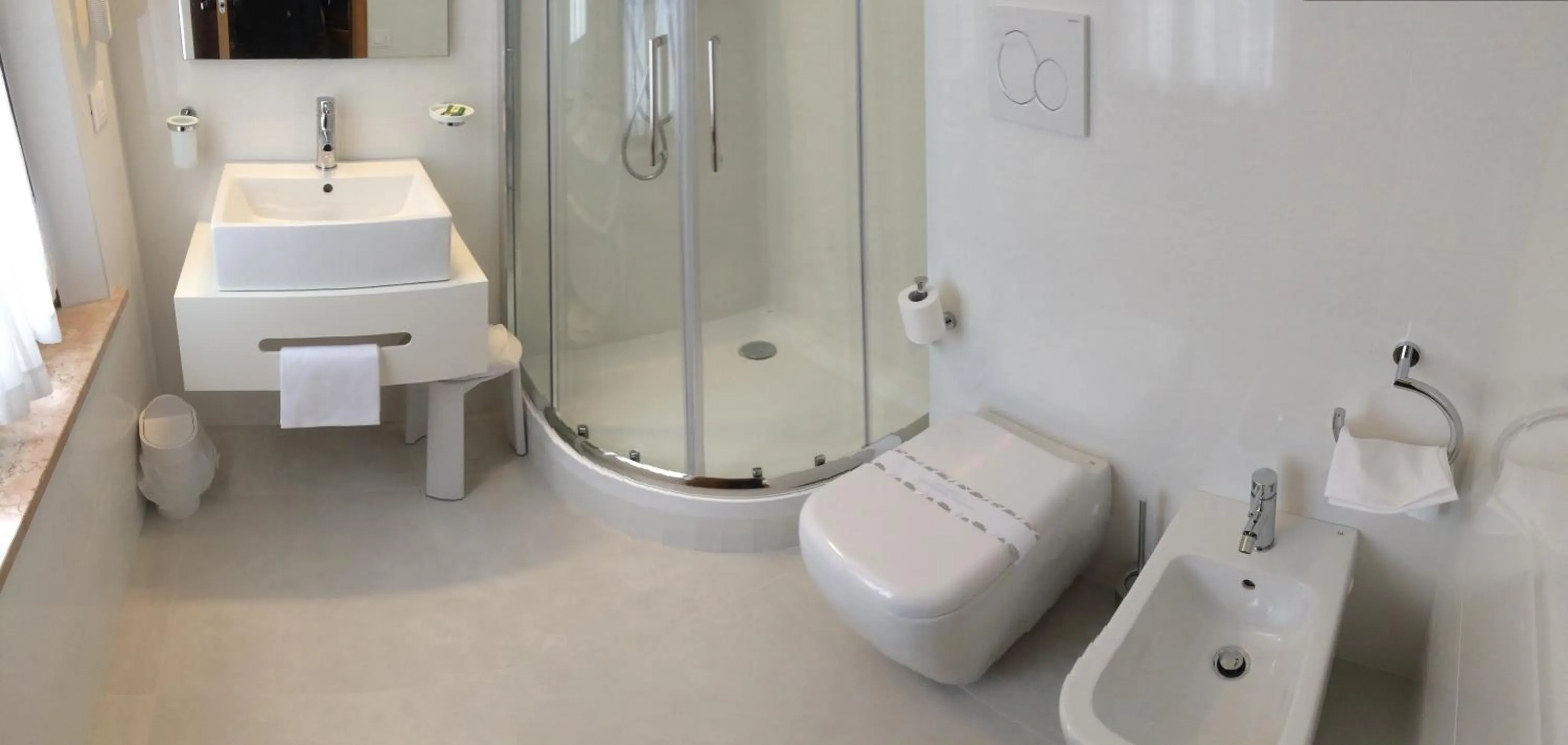 Standard Double Room in Albergo Delle Alpi