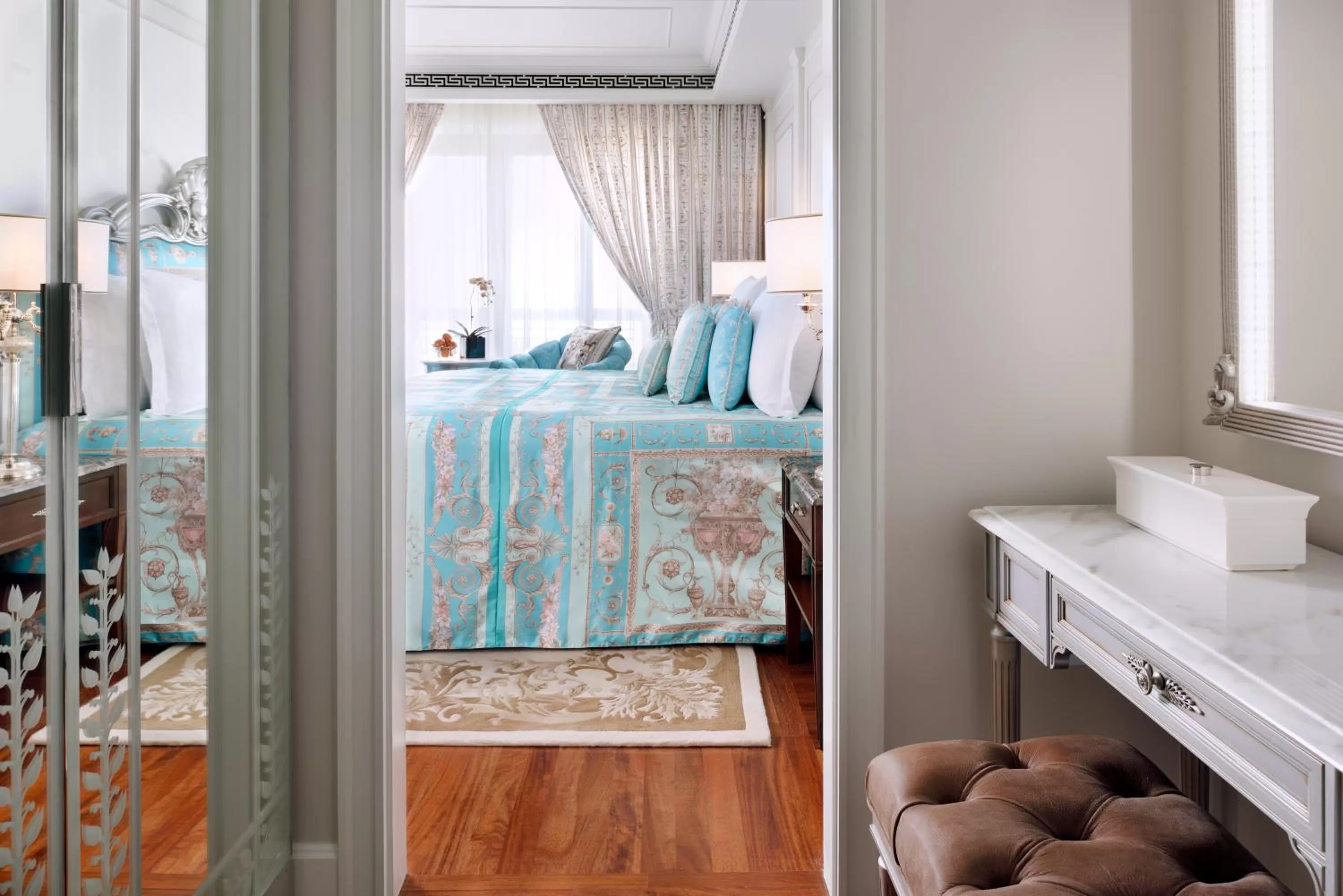 Premier Versace Room with Creek View in Palazzo Versace Dubai