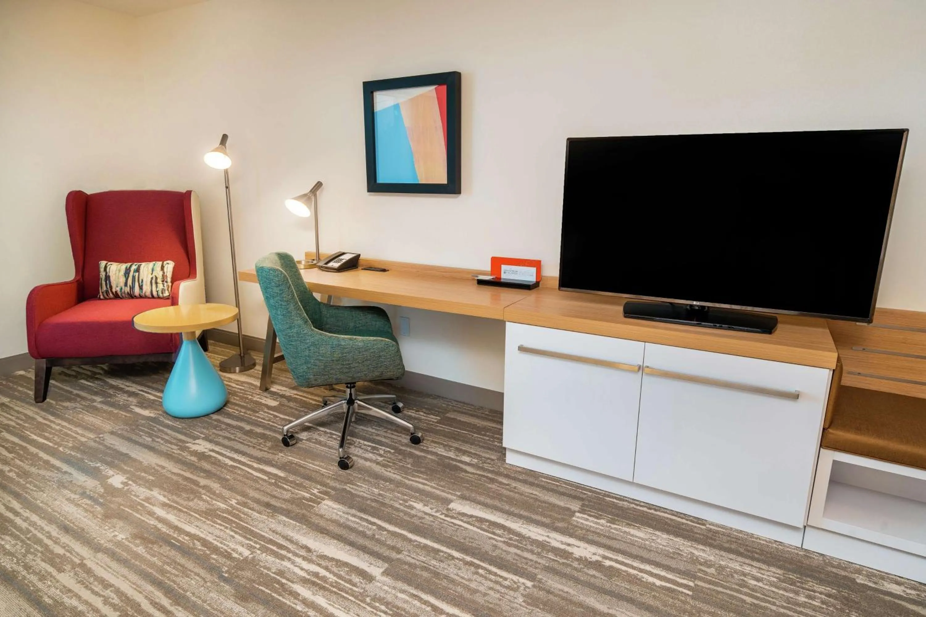 King Room with Accessible Tub - Mobility Access in Hilton Garden Inn Cedar Park Austin