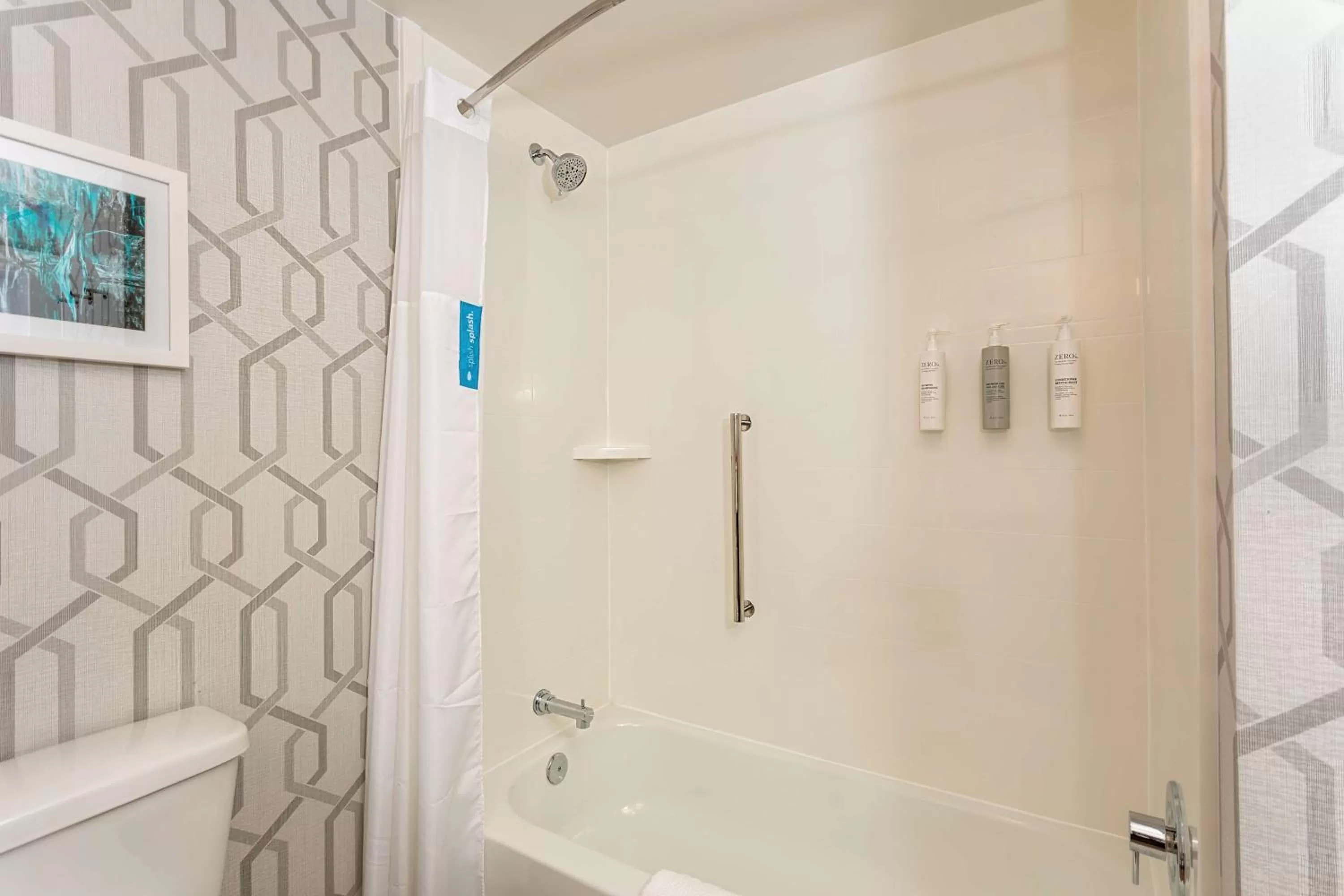 Queen Room with Two Queen Beds - Hearing Access in Hampton Inn Marianna I-10