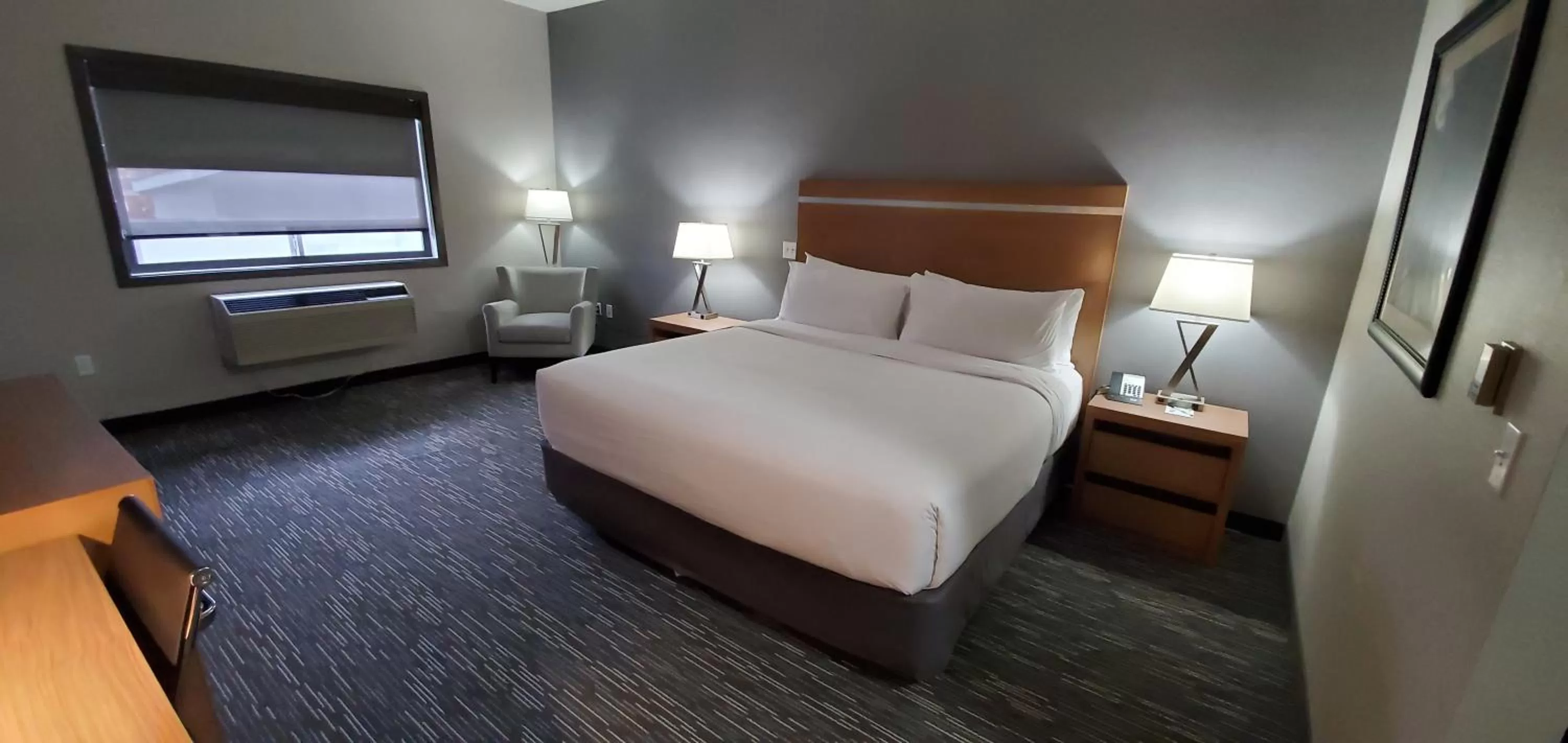 King Suite - Mobility Access/Non-Smoking in Wingate by Wyndham Lethbridge