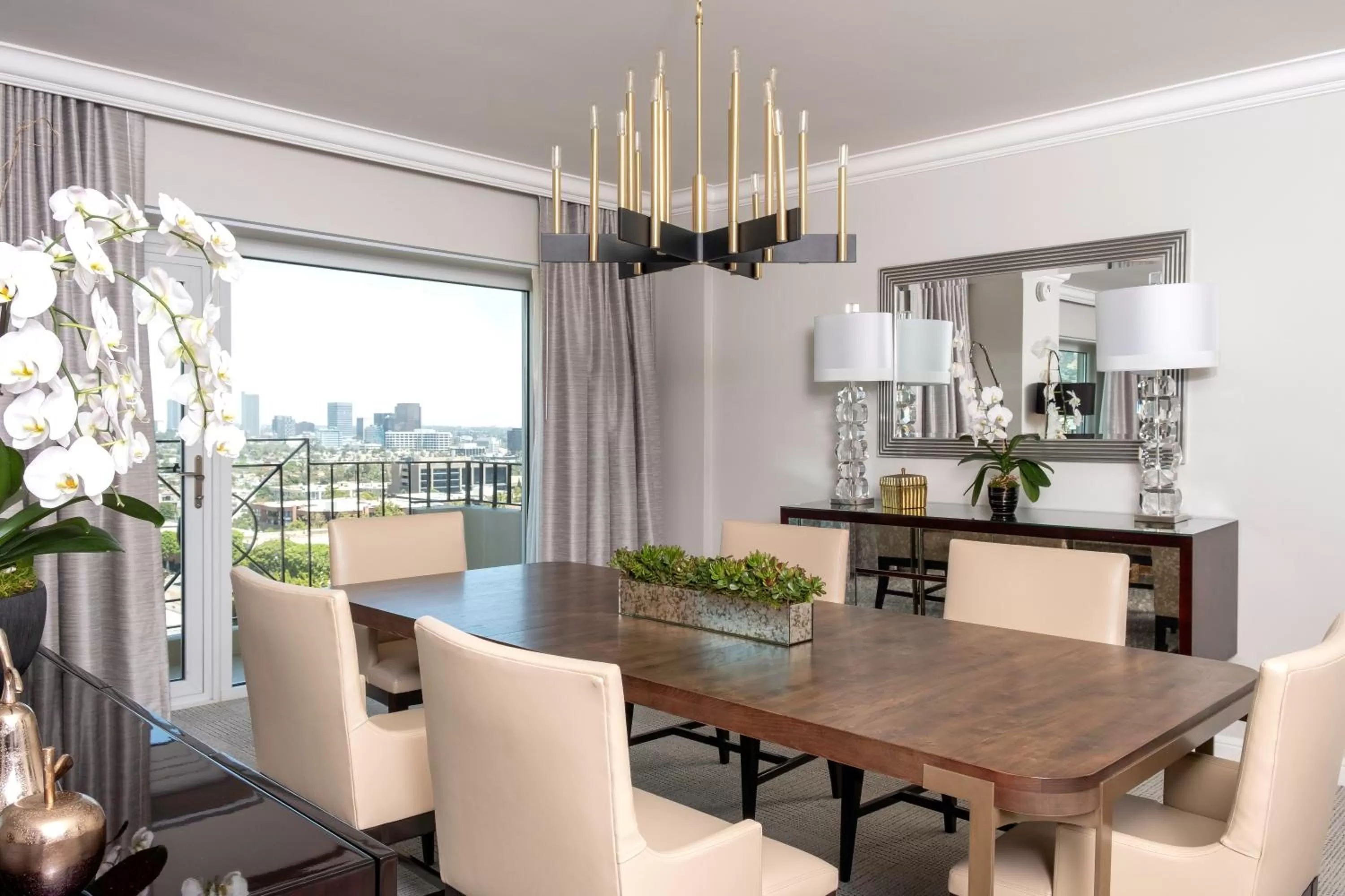 Grand Doheny Suite in Four Seasons Hotel Los Angeles at Beverly Hills