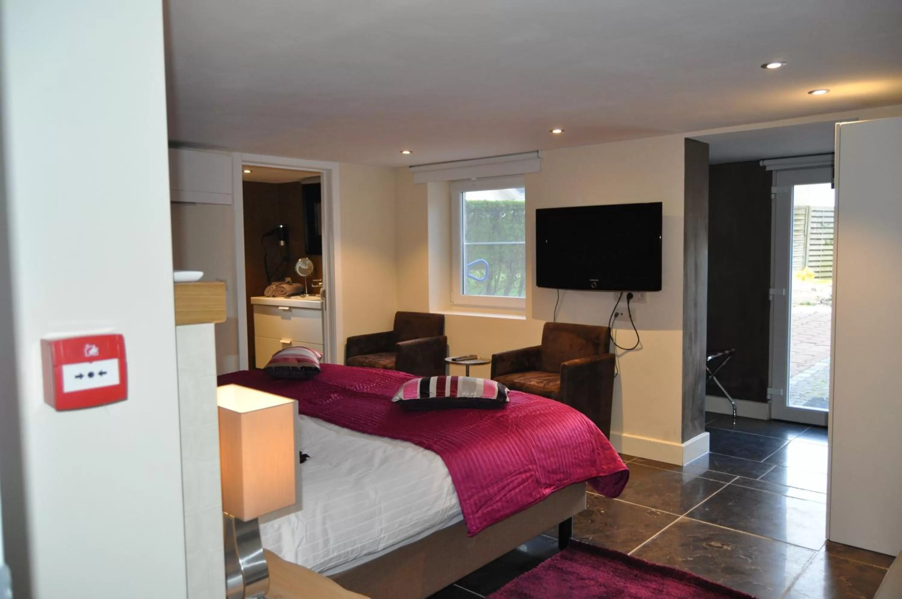 Budget Triple Room in B&B Amylia