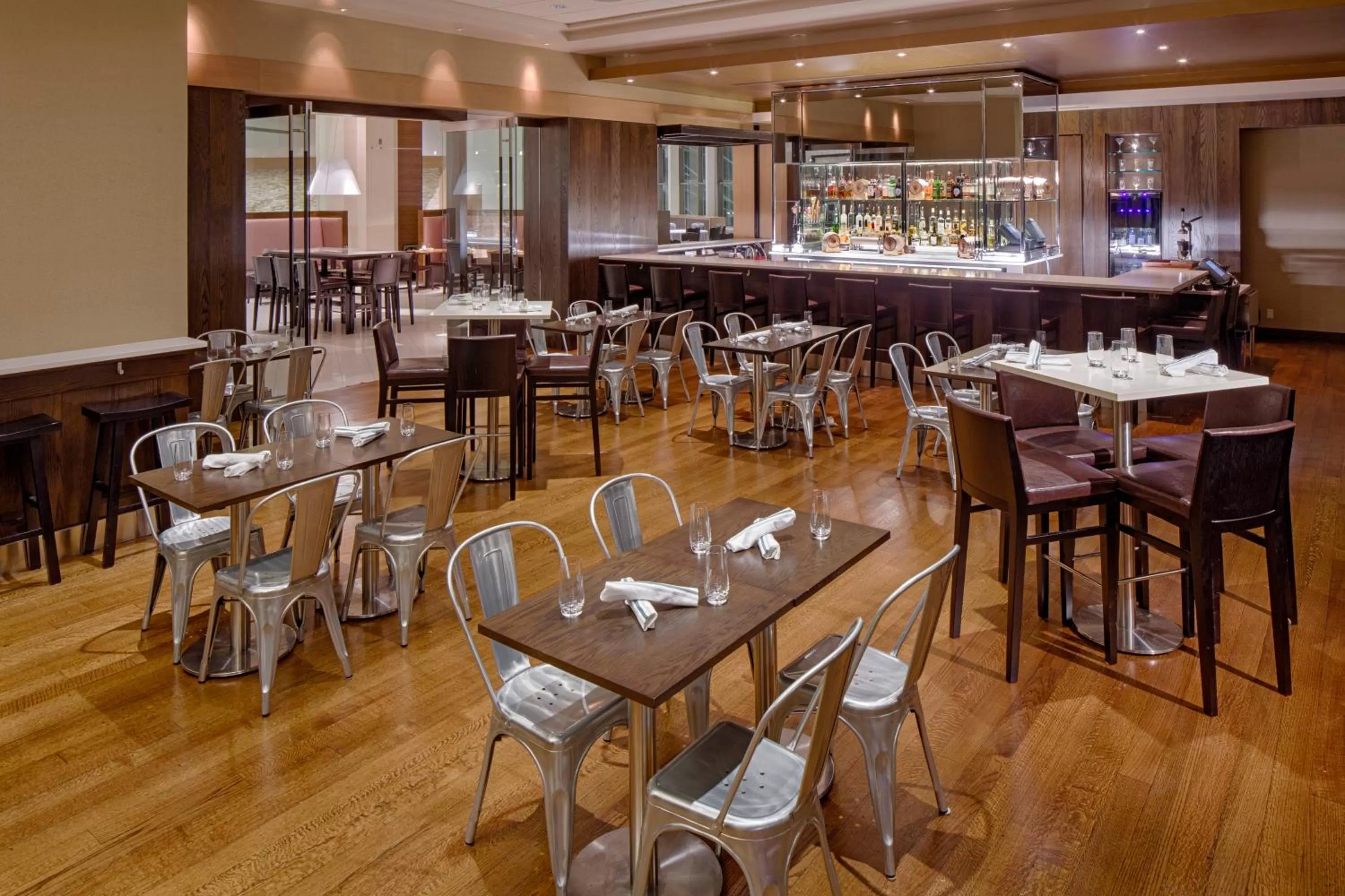 Restaurant/places to eat in Hyatt Regency Denver Tech Center
