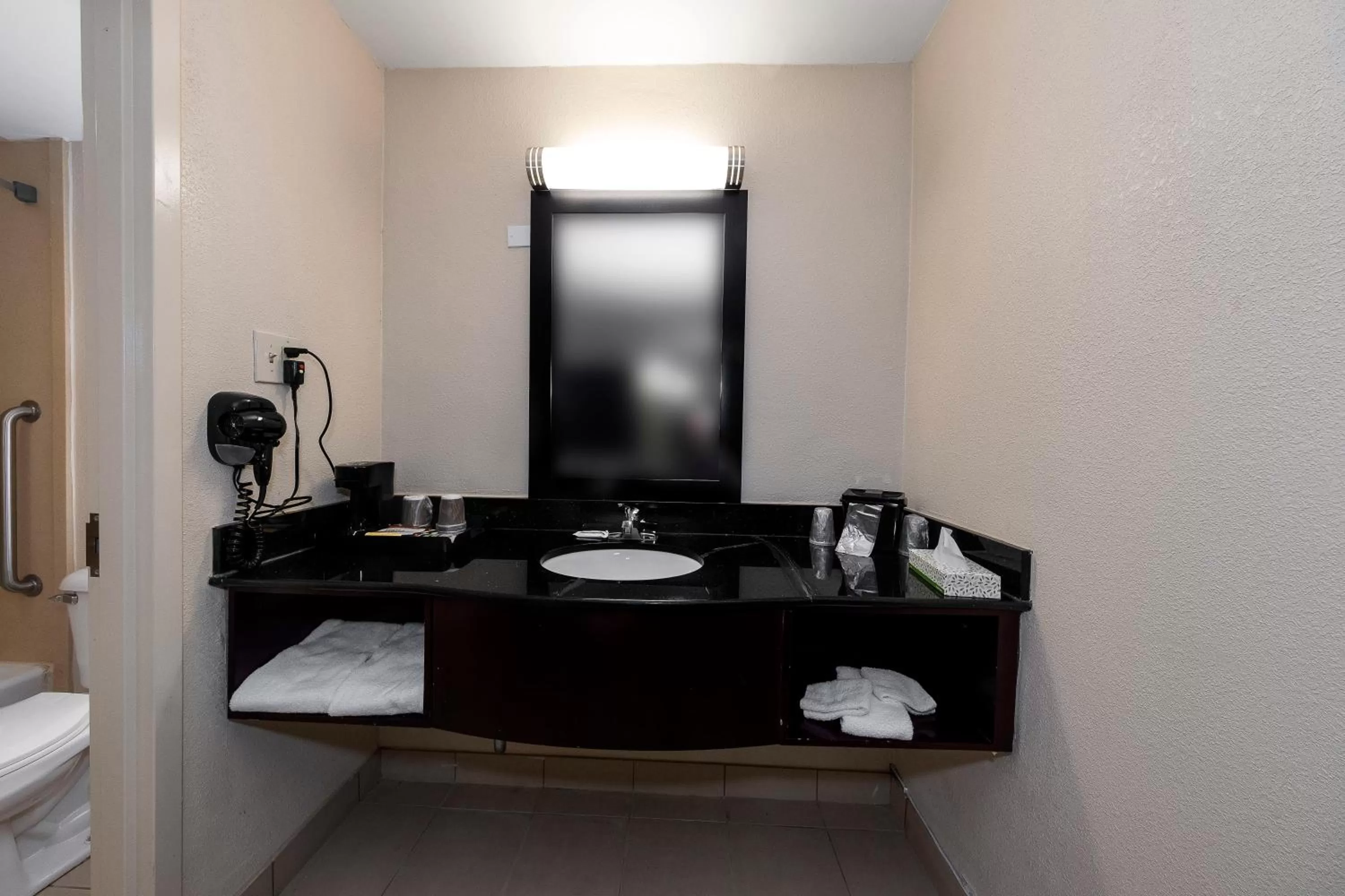  Studio Room with Two Queen Beds Disability Access Non-Smoking in HomeTowne Studios by Red Roof Bordentown - McGuire AFB