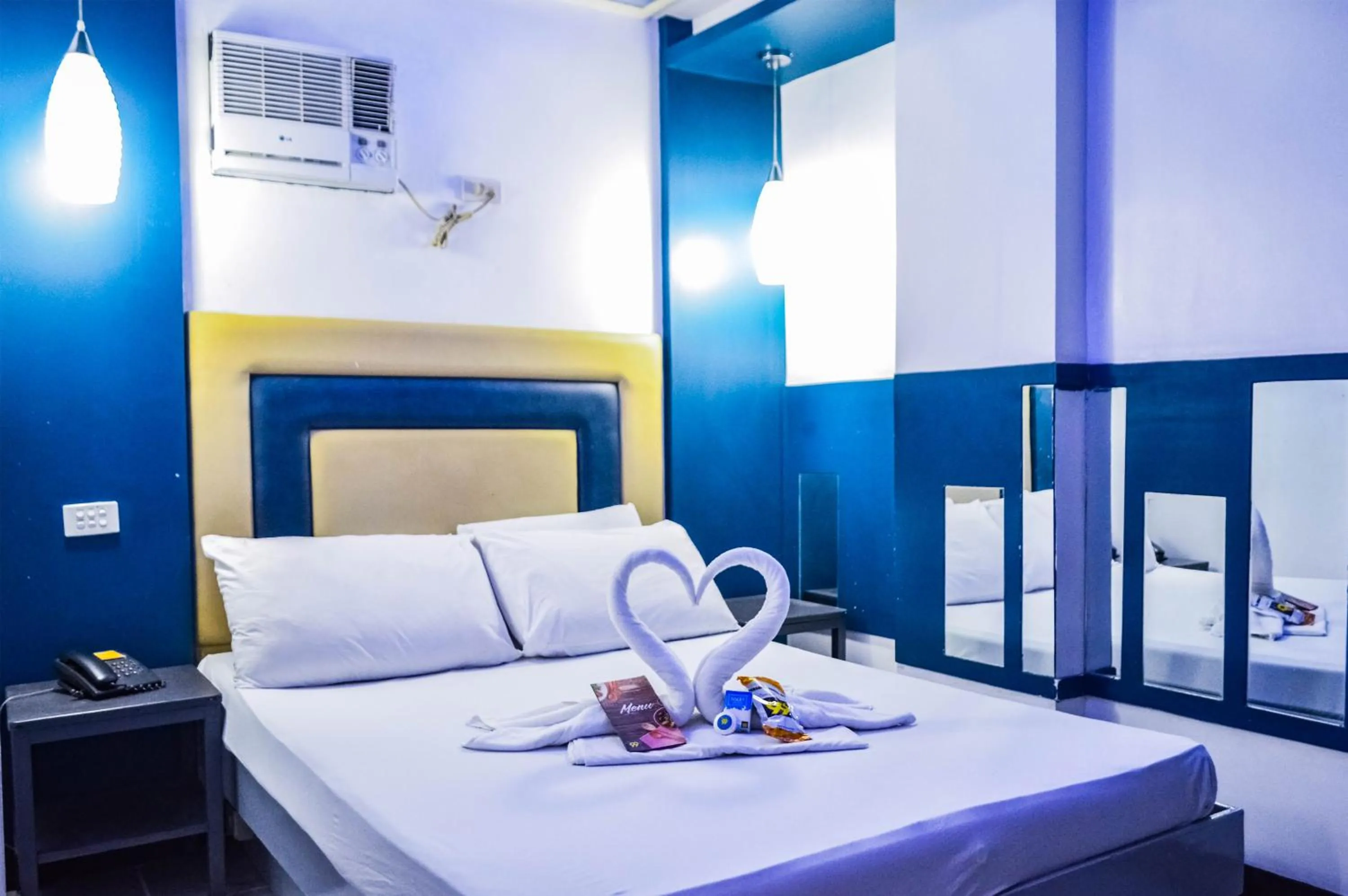 Fiesta Room (No Window) in Hotel 99 Quiapo