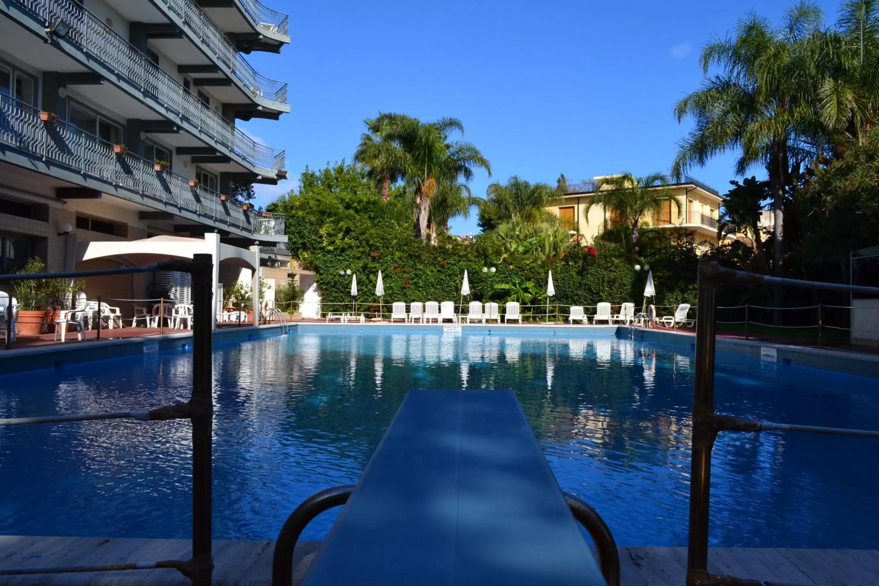 Wave Hotel Wave Hotel