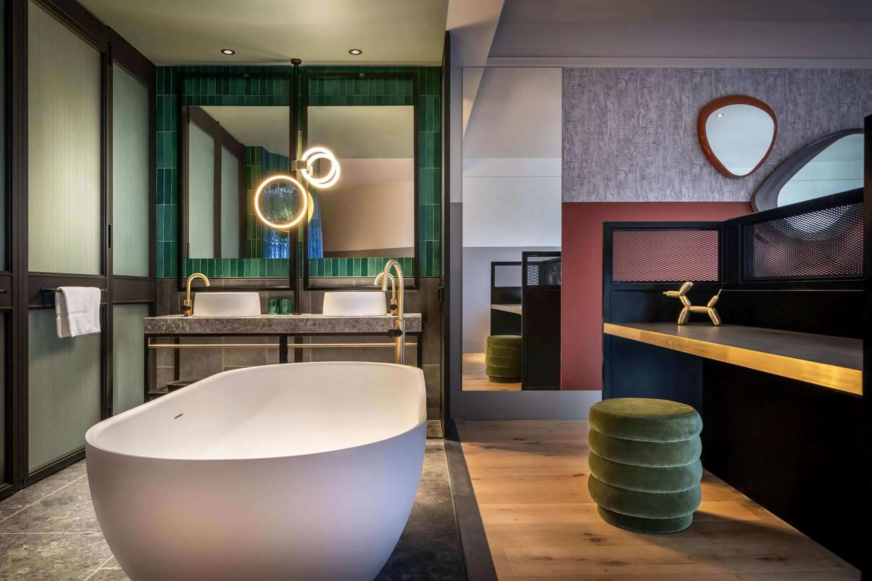 Junior Suite in QT Auckland