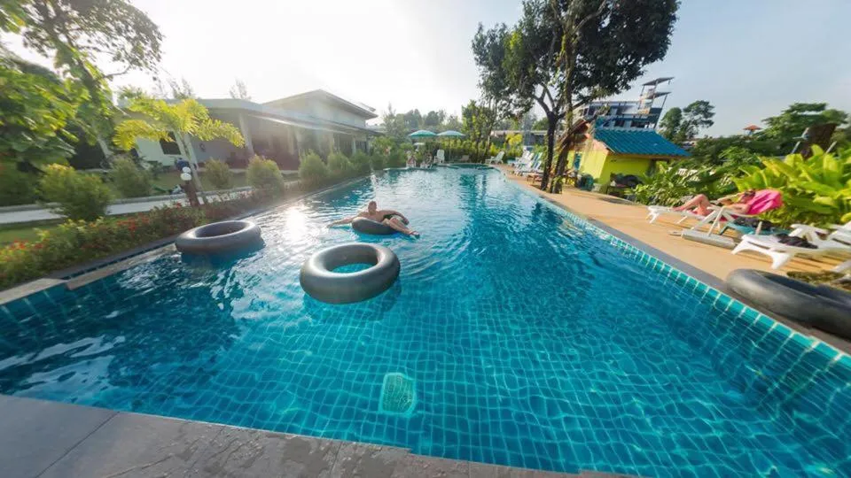 Superior Double Room with Pool Access in Morakot Lanta Resort