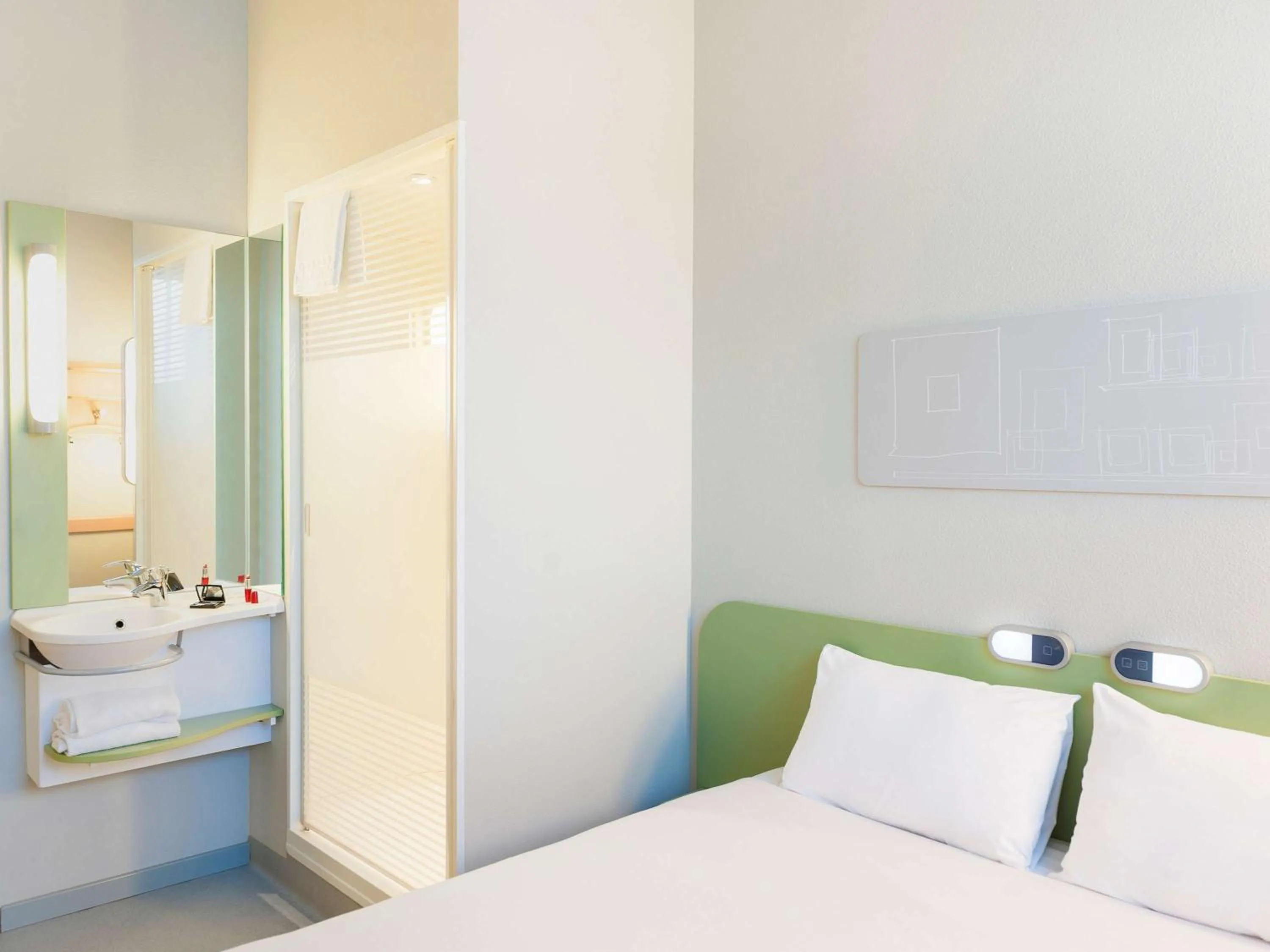 Twin Room in Ibis Budget Madrid Calle 30