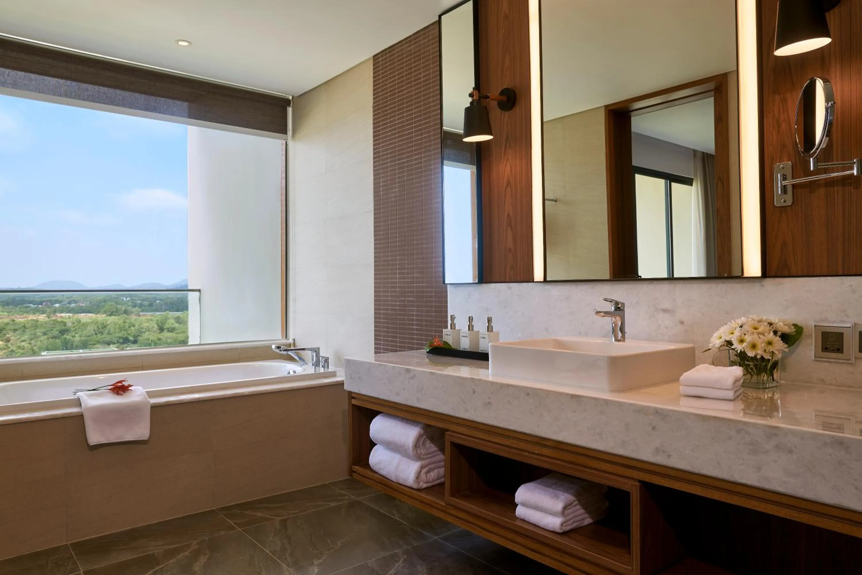 Deluxe Family Room with Balcony and Sea View in Mövenpick Resort Waverly Phu Quoc