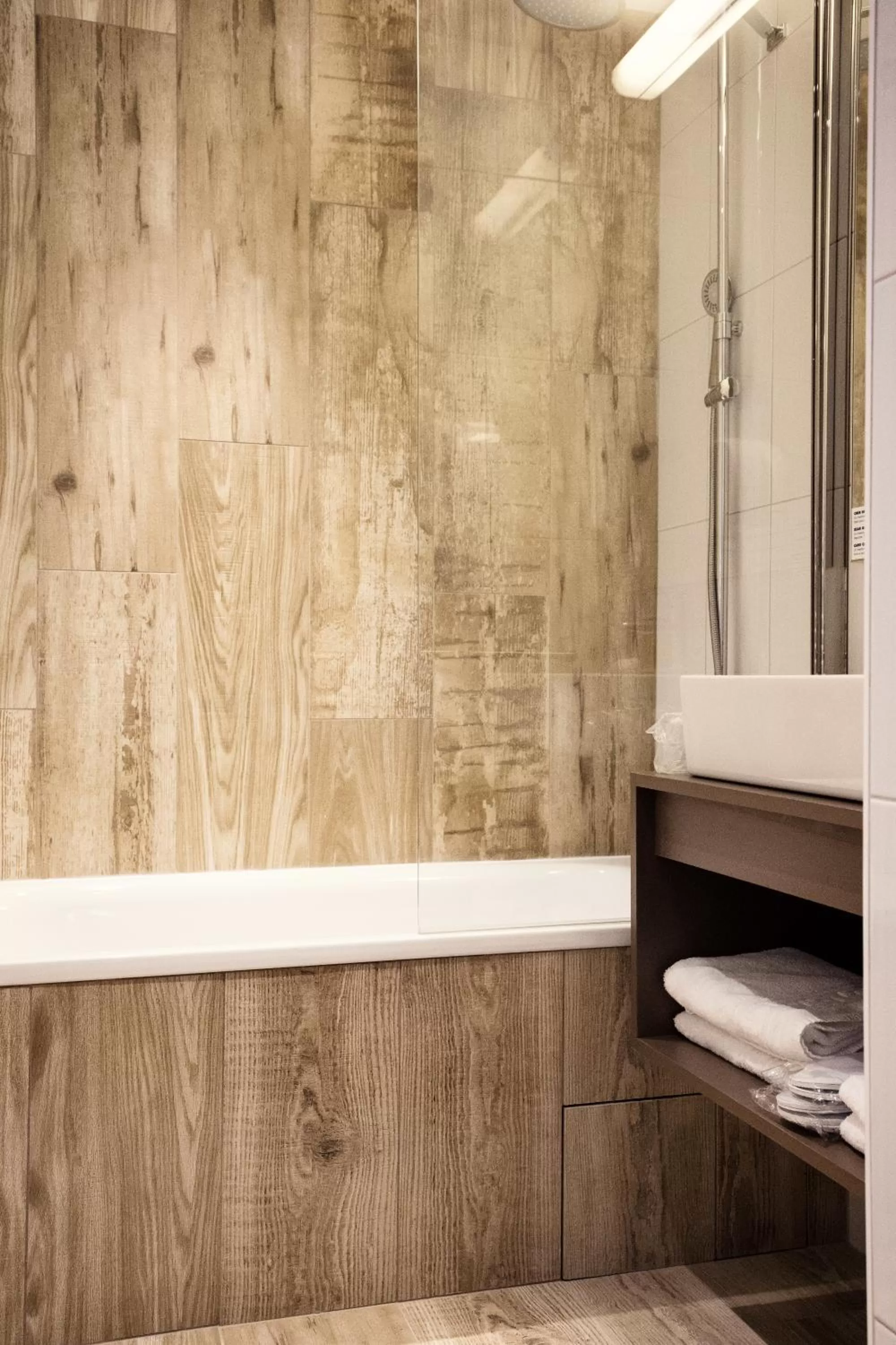 Comfort Quadruple Room in SOWELL HOTELS Le Parc & Spa