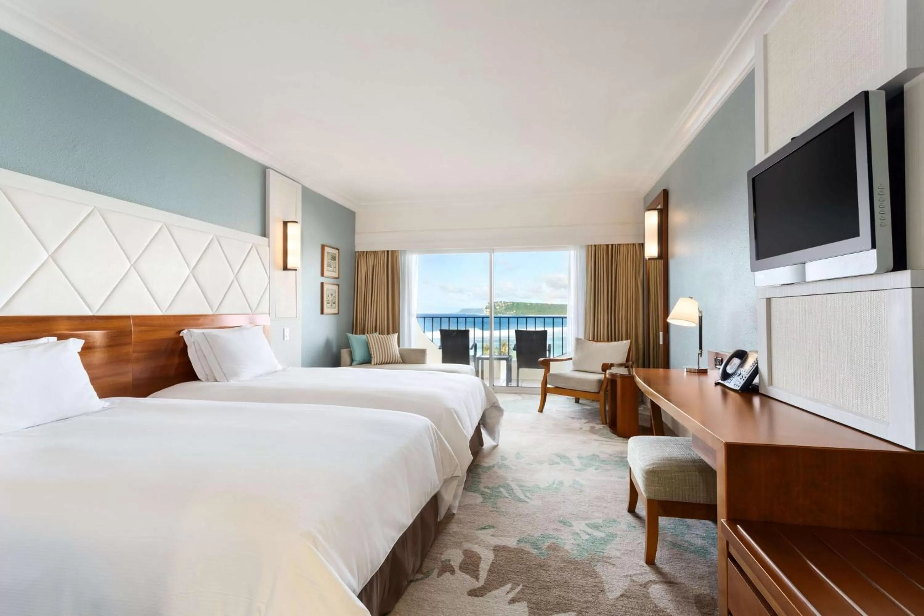 Main Ocean Twin Room in Hilton Guam Resort & Spa
