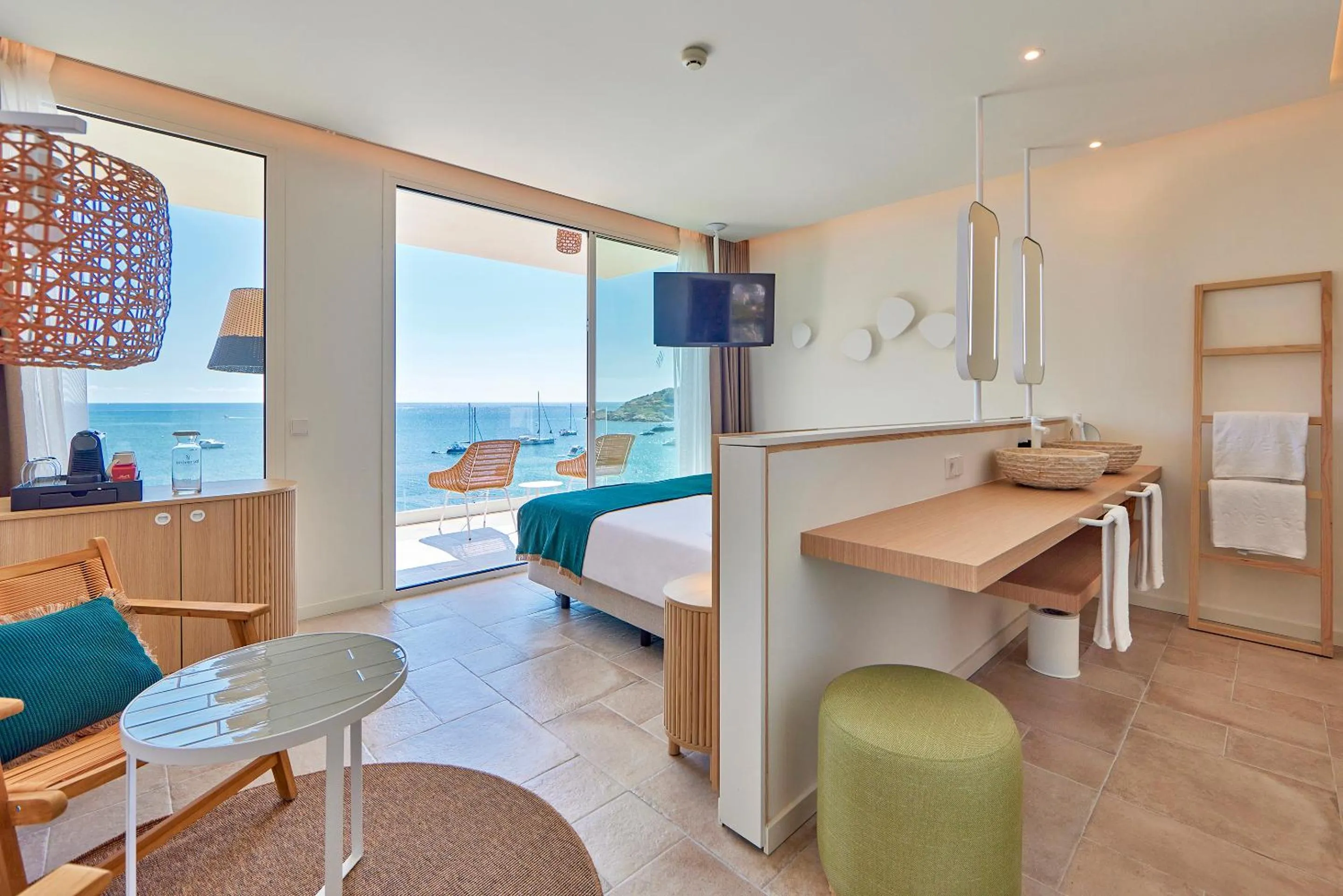 Superior Double Room with Sea View in Universal Hotel Aquamarin