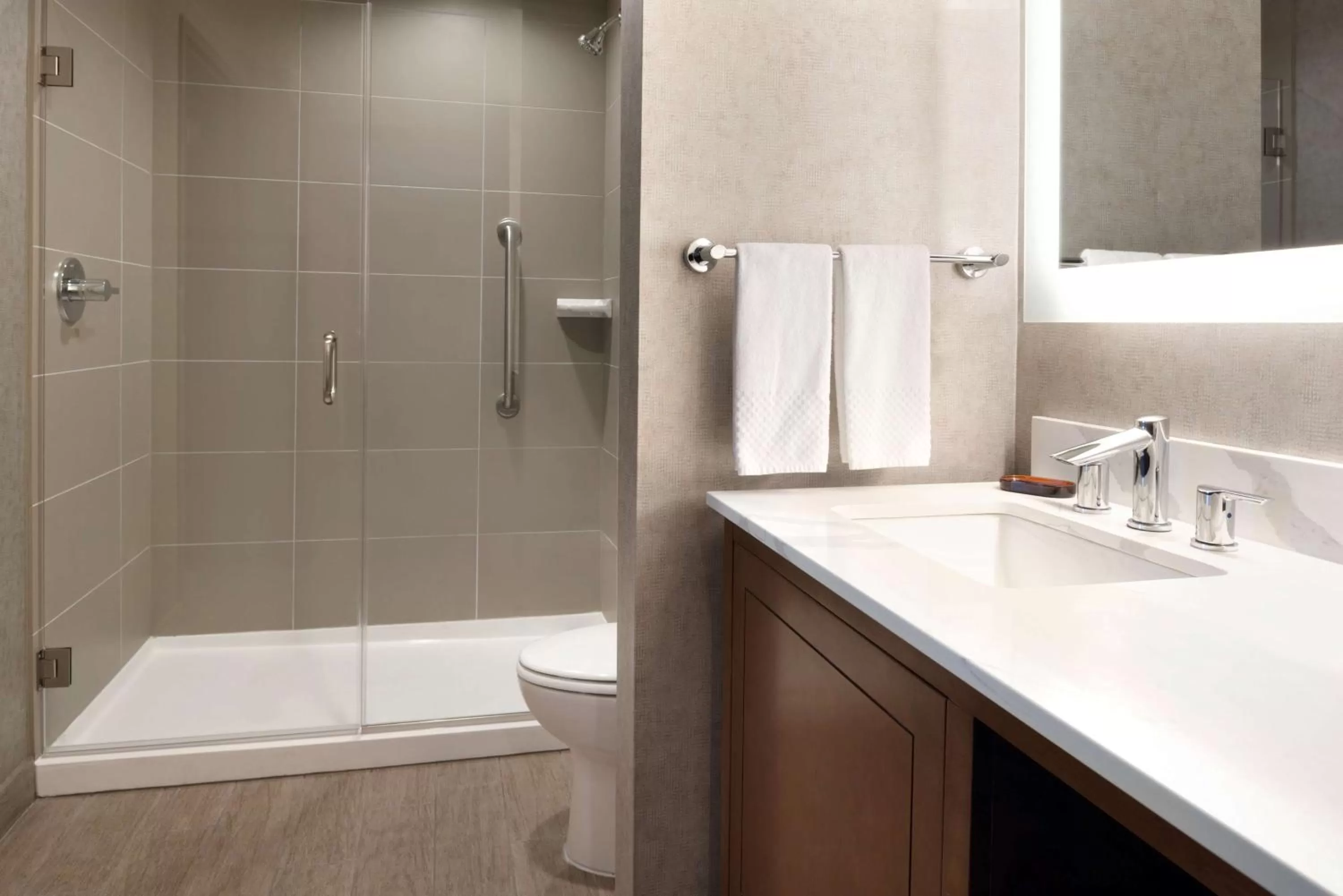 King Studio Suite - Hearing Accessible in Embassy Suites by Hilton Chicago Naperville