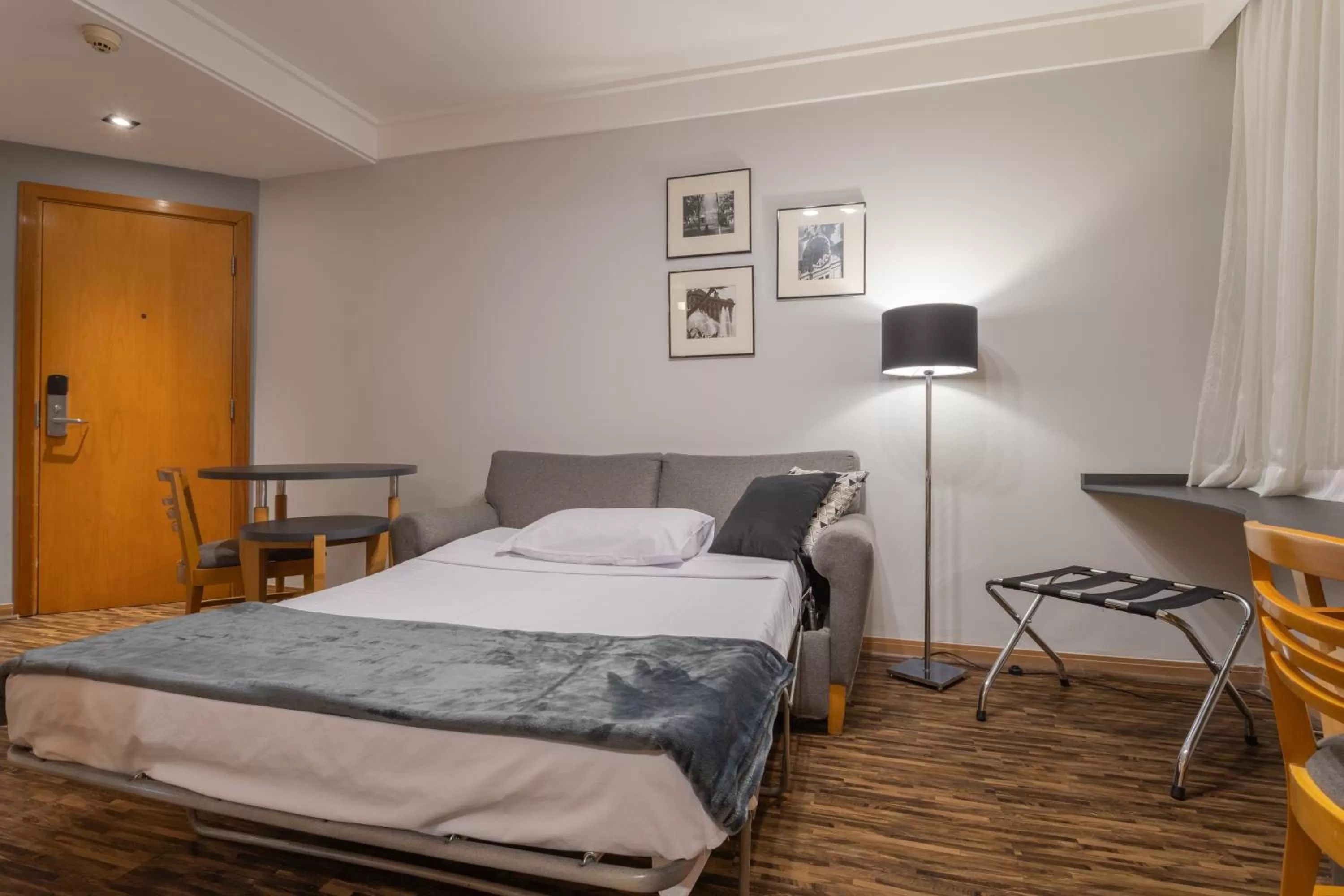 Triple Twin Suite in Green Place Ibirapuera