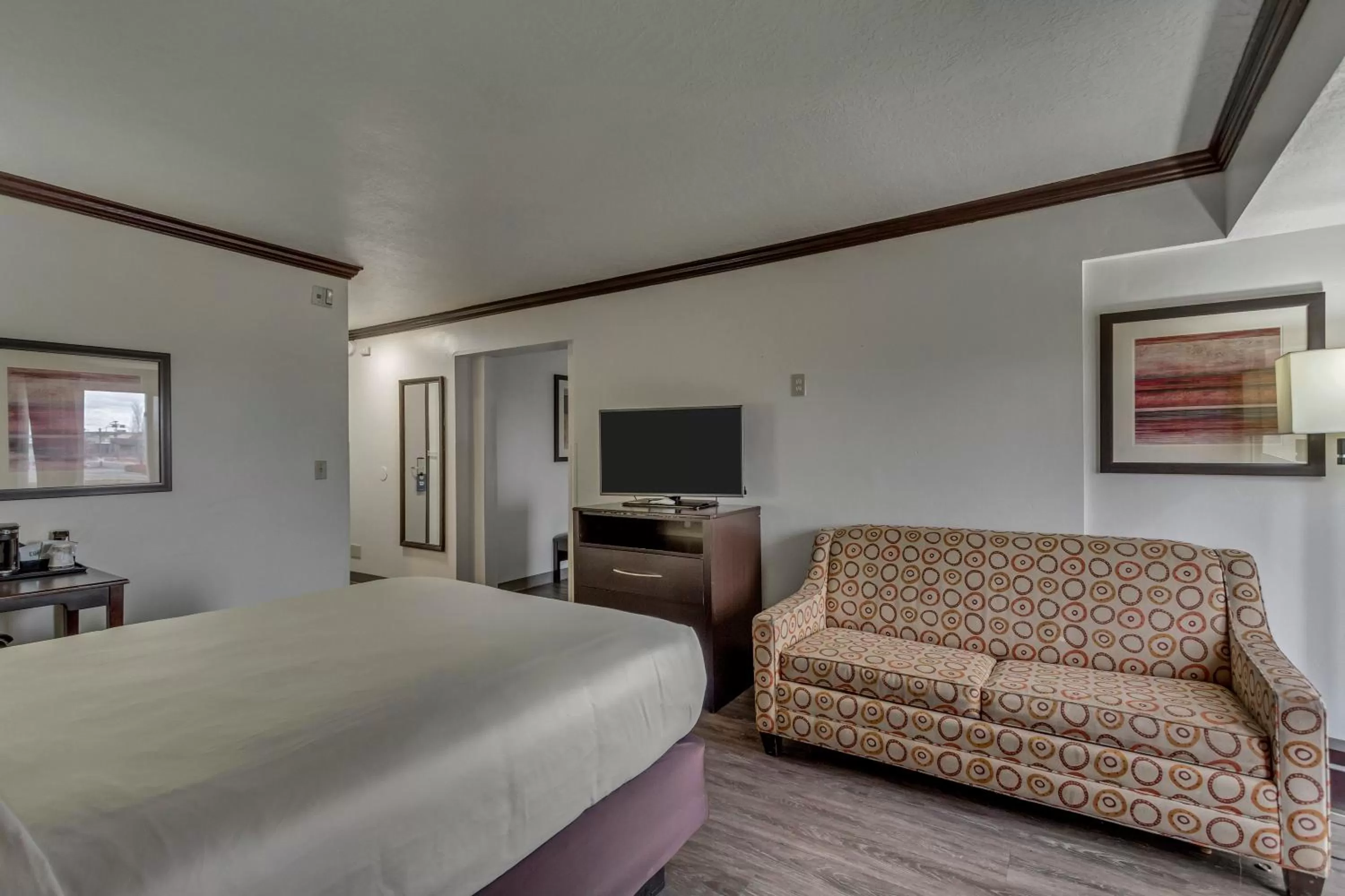 Executive King Room with Sofa Bed - Non-Smoking in Park Inn by Radisson, Salt Lake City-Midvale