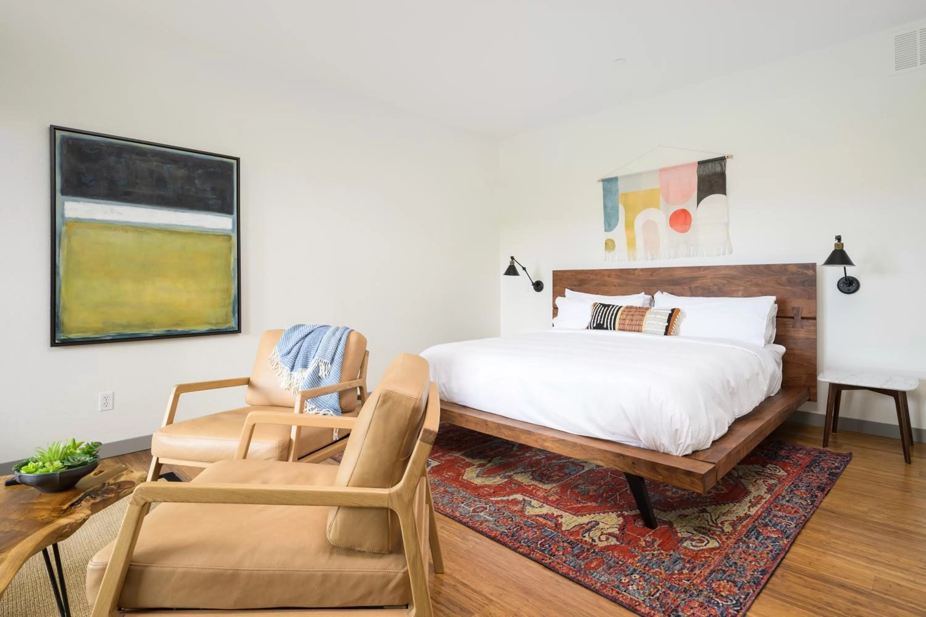 08 - Deluxe Room in The Setting Inn Willamette Valley