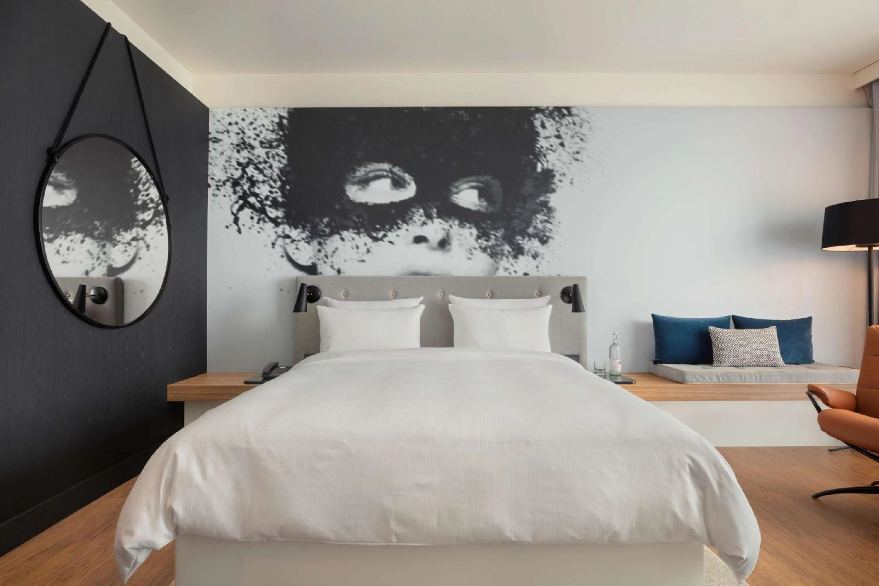 Premium Room with Balcony in Radisson Blu Hotel Köln