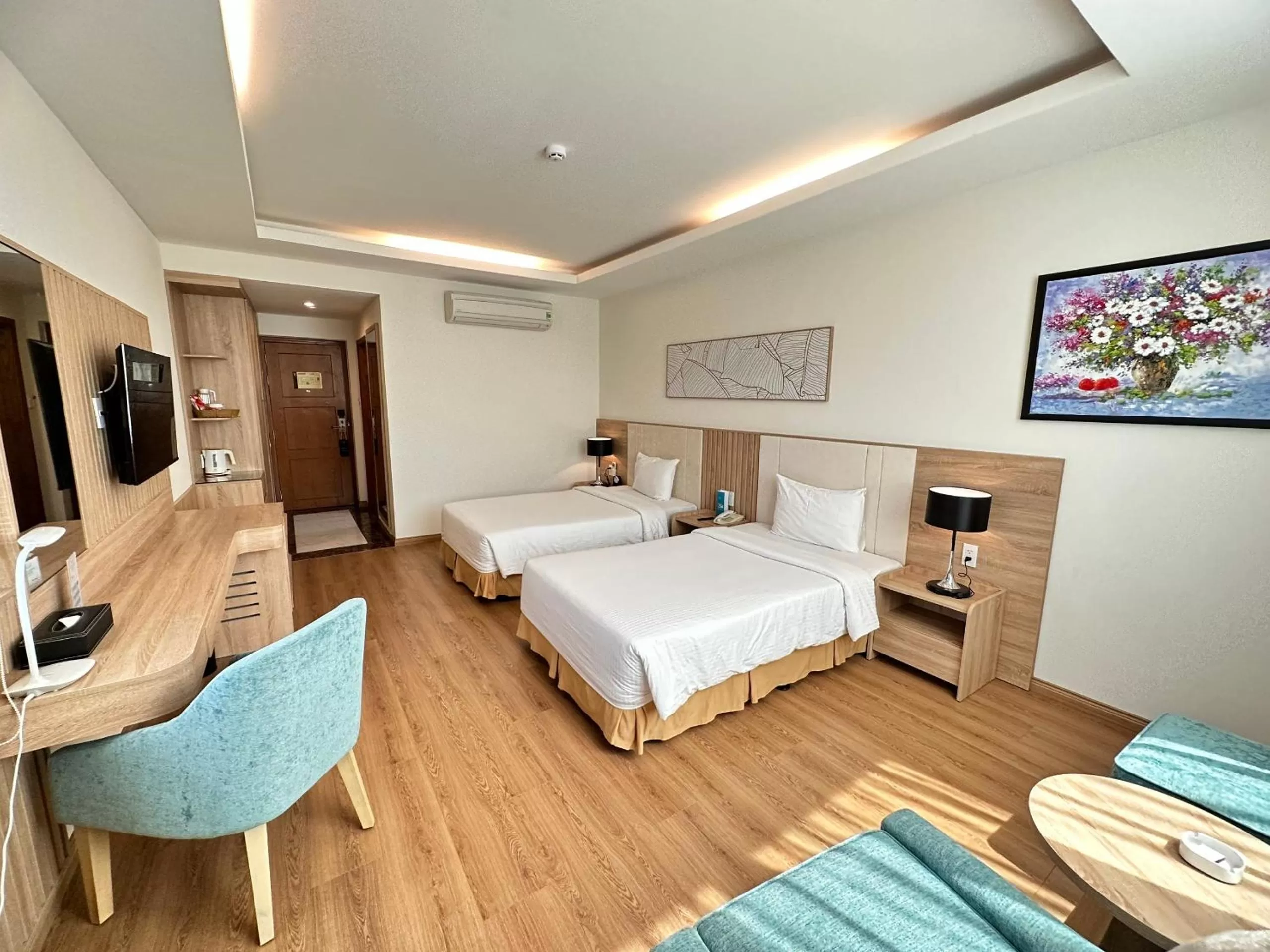 Superior Twin Room with View in Muong Thanh Holiday Vung Tau Hotel