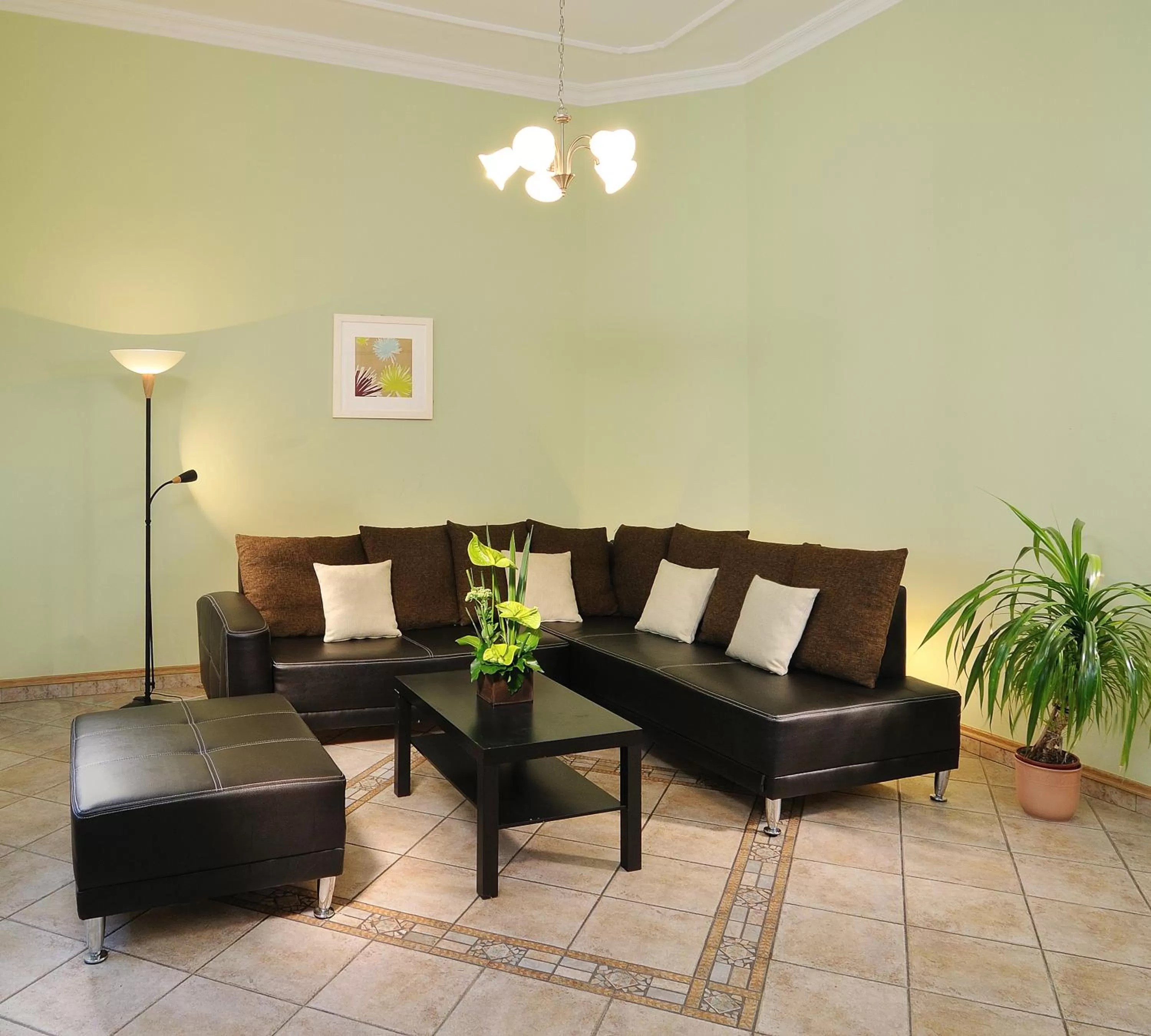 Two-Bedroom Apartment in Baross City Hotel - Budapest