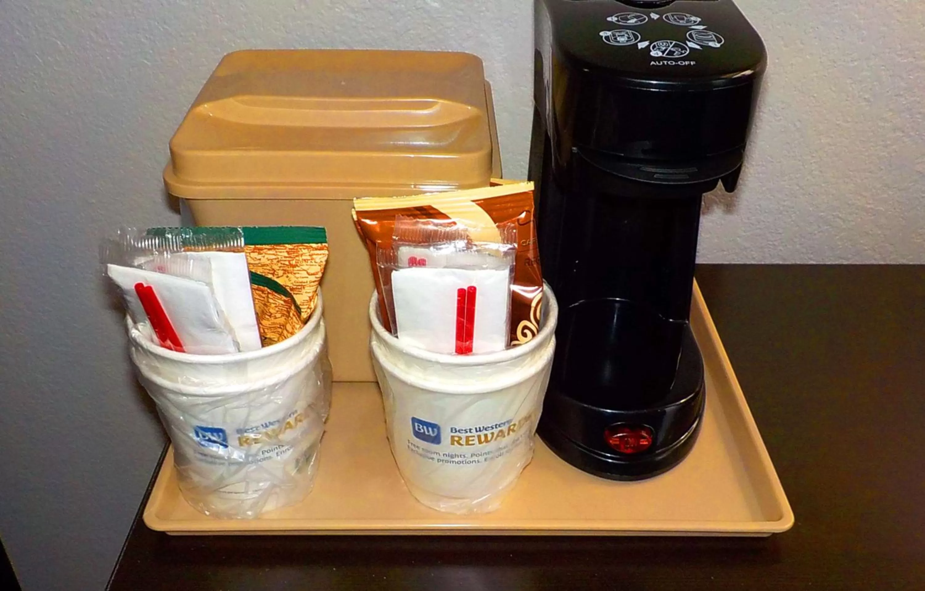 King Room with Bath Tub - Mobility Access in SureStay Hotel by Best Western Florence