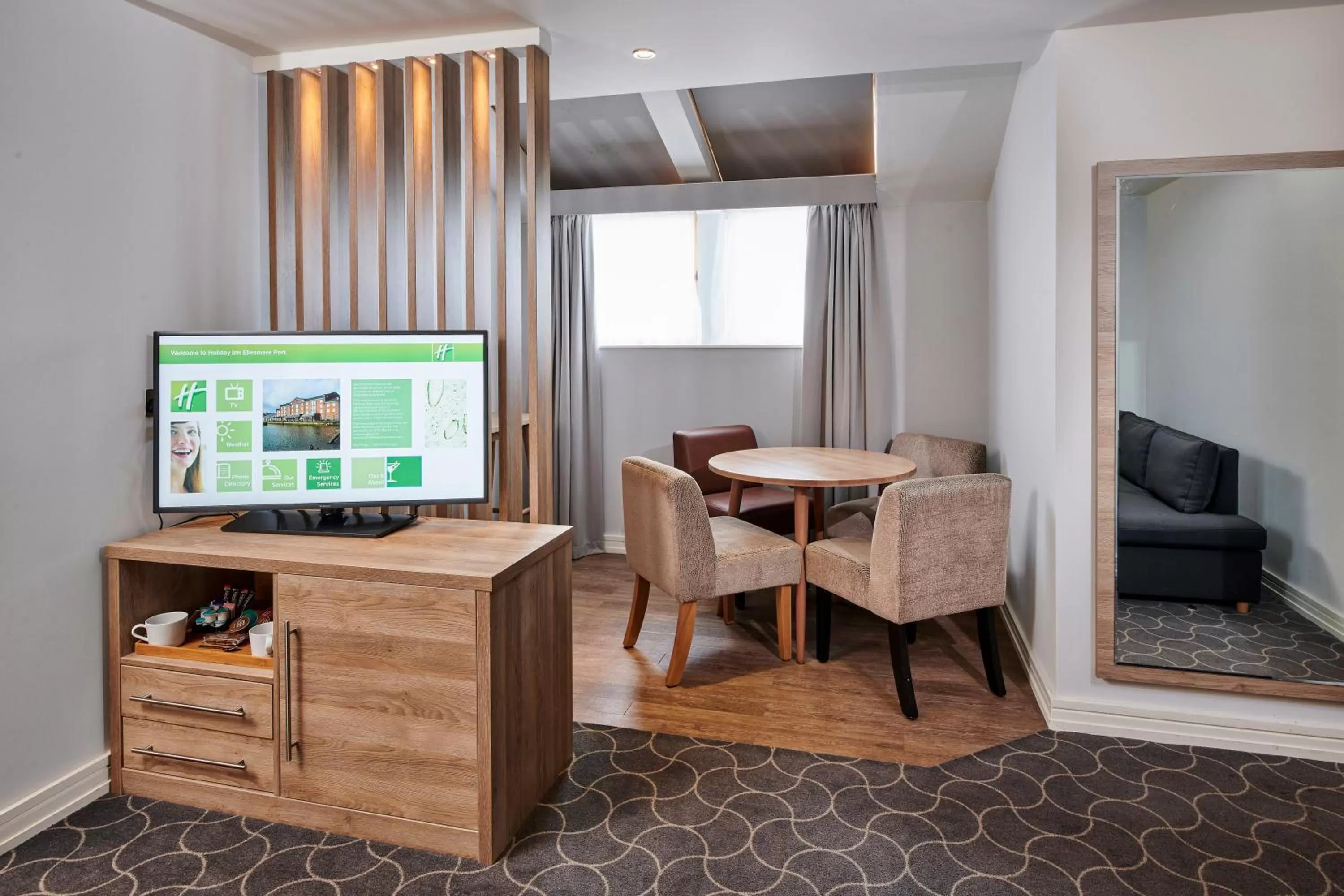 Junior Suite in Holiday Inn Ellesmere Port/Cheshire Oaks by IHG