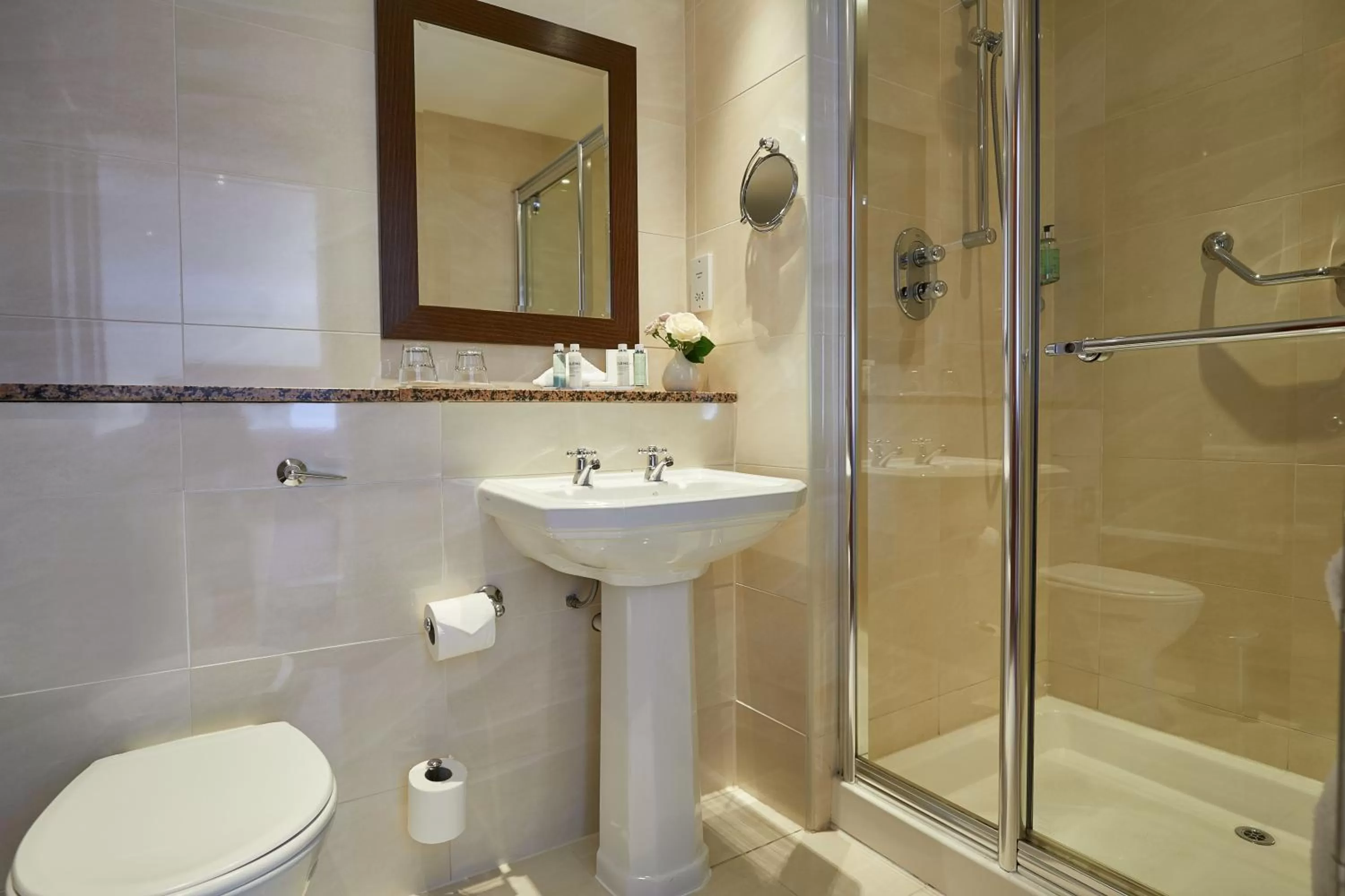 Accessible Room in Macdonald Drumossie Hotel Inverness