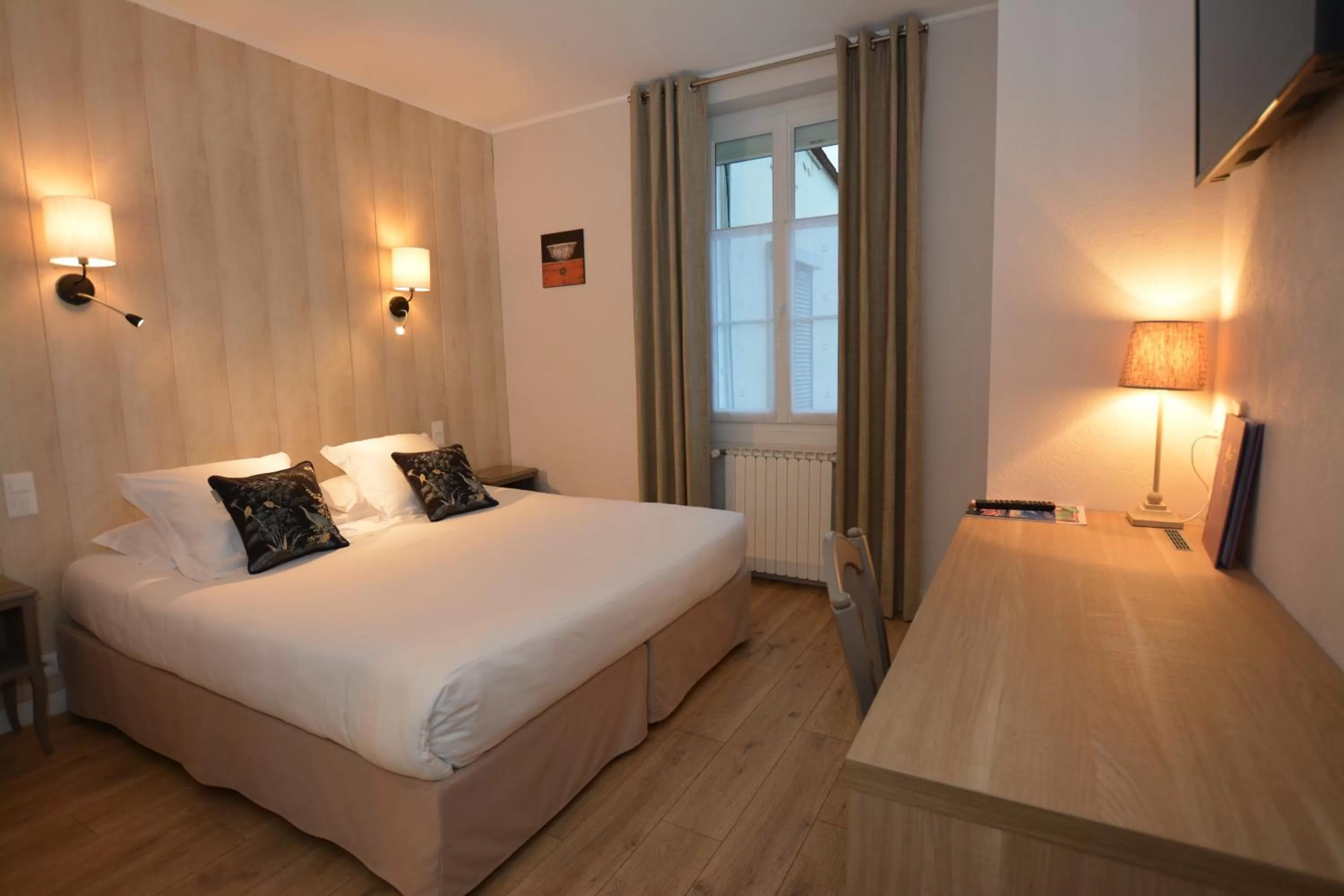 Elegance Double room in Logis Hotel La Closerie