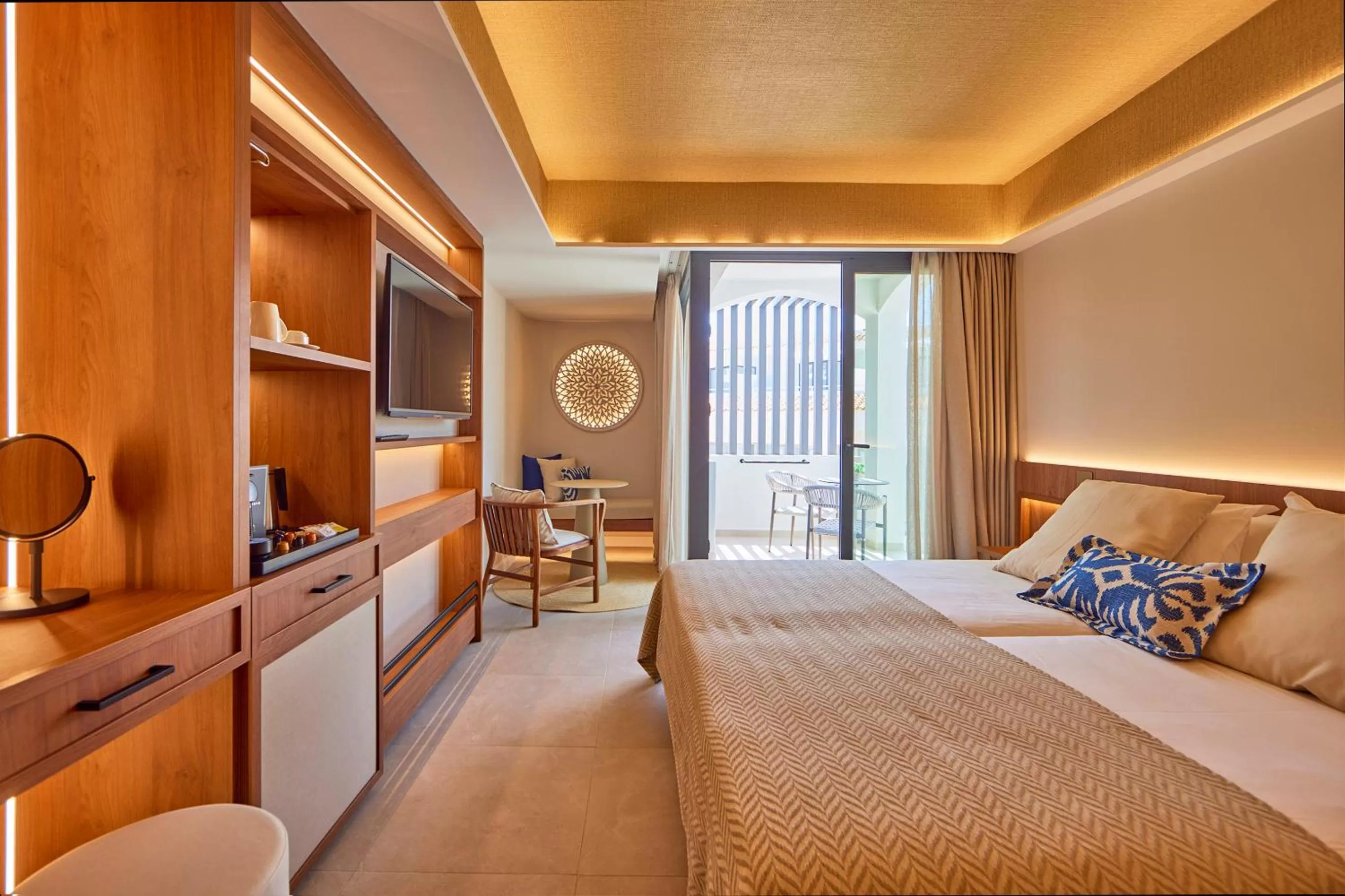 Double Room with Garden View in Universal Grand León & Spa