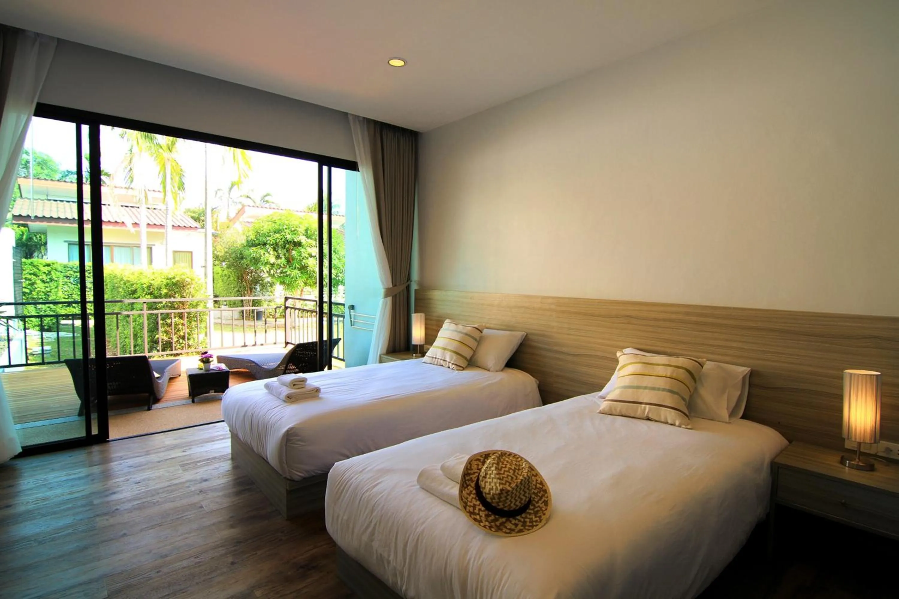 Superior Twin Room with Pool Access in The Fusion Resort Hotel