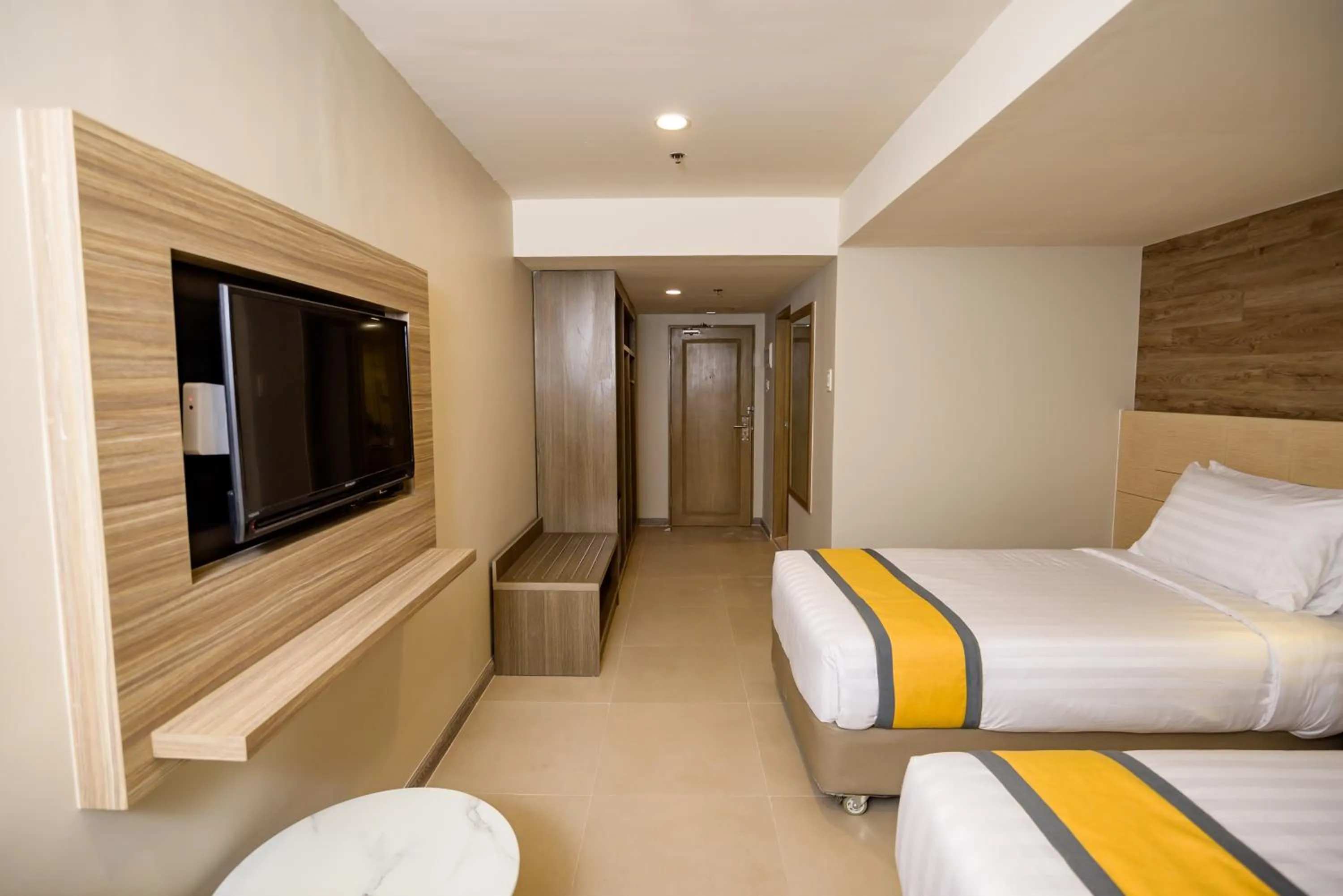 Superior Twin Room in SureStay Plus by Best Western Cebu City