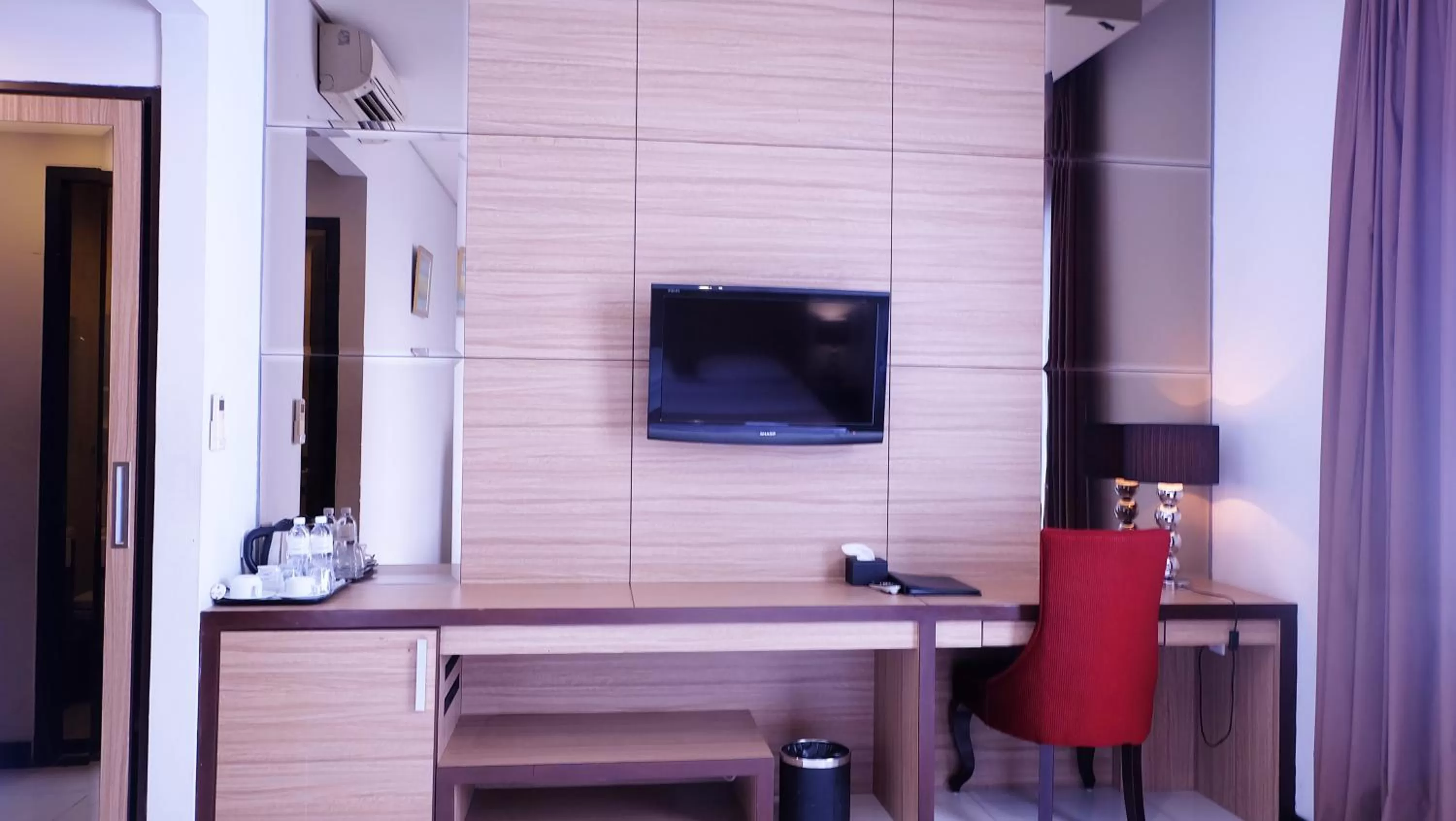 Superior Double Room in Royal Hotel Bogor