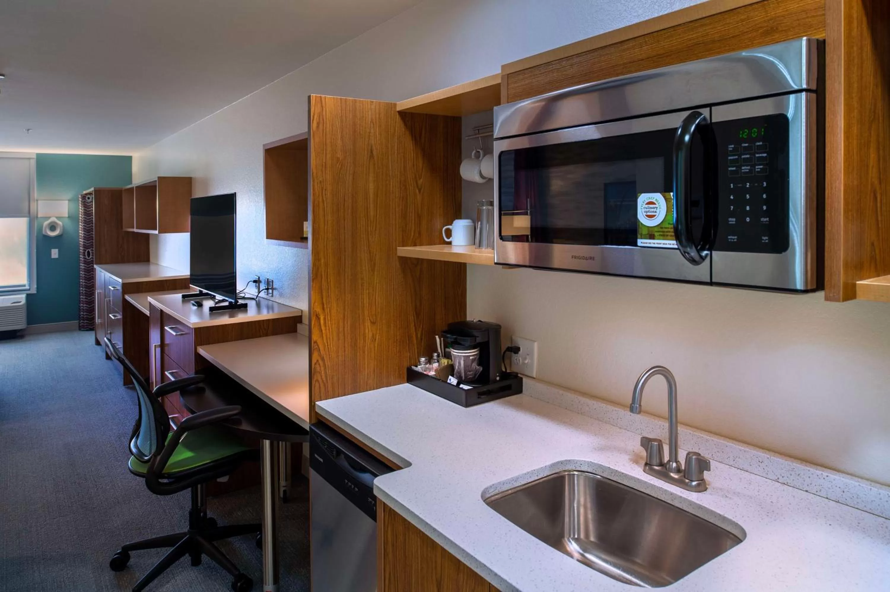 King Studio Suite - Hearing Access/Non-Smoking in Home2 Suites St. Louis / Forest Park