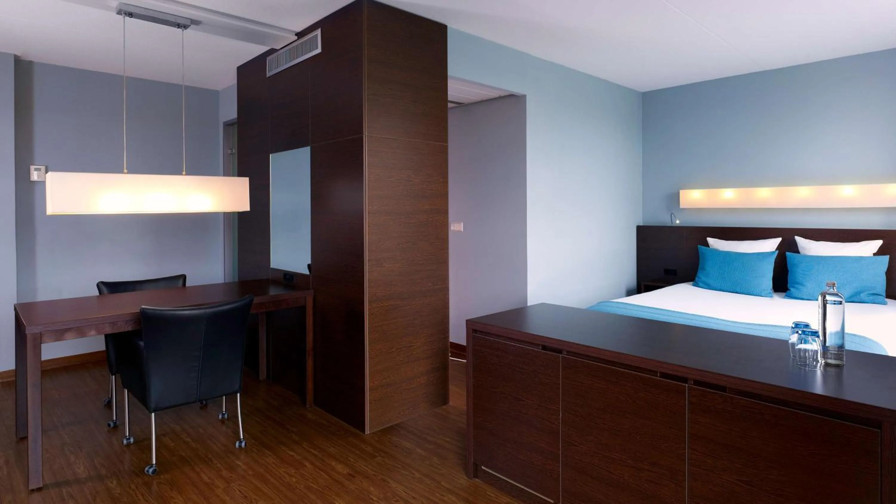 Executive Double Room in Park Plaza Amsterdam Airport