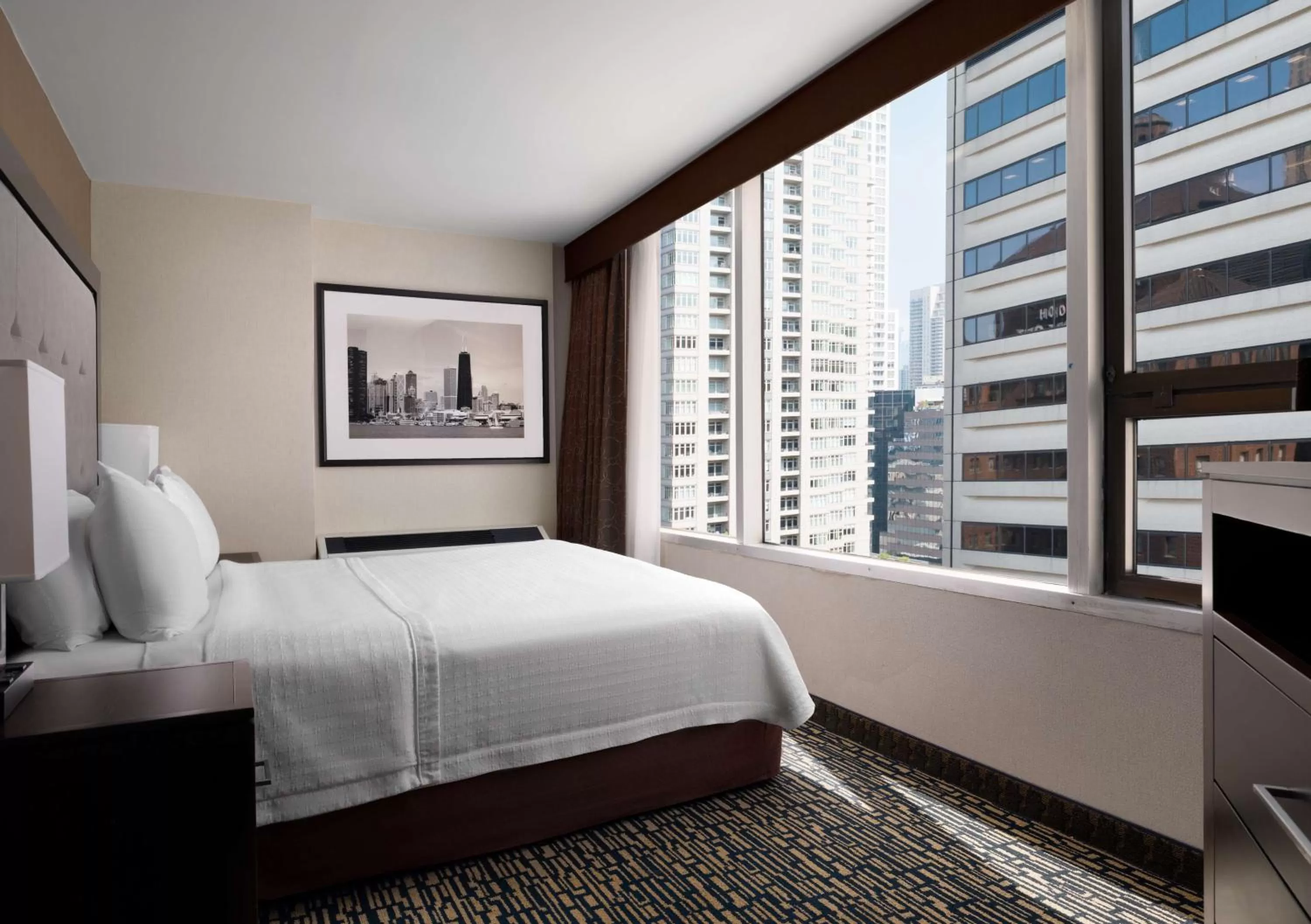King Studio Suite with Sofa Bed - Hearing Access in Homewood Suites by Hilton Chicago Downtown - Magnificent Mile