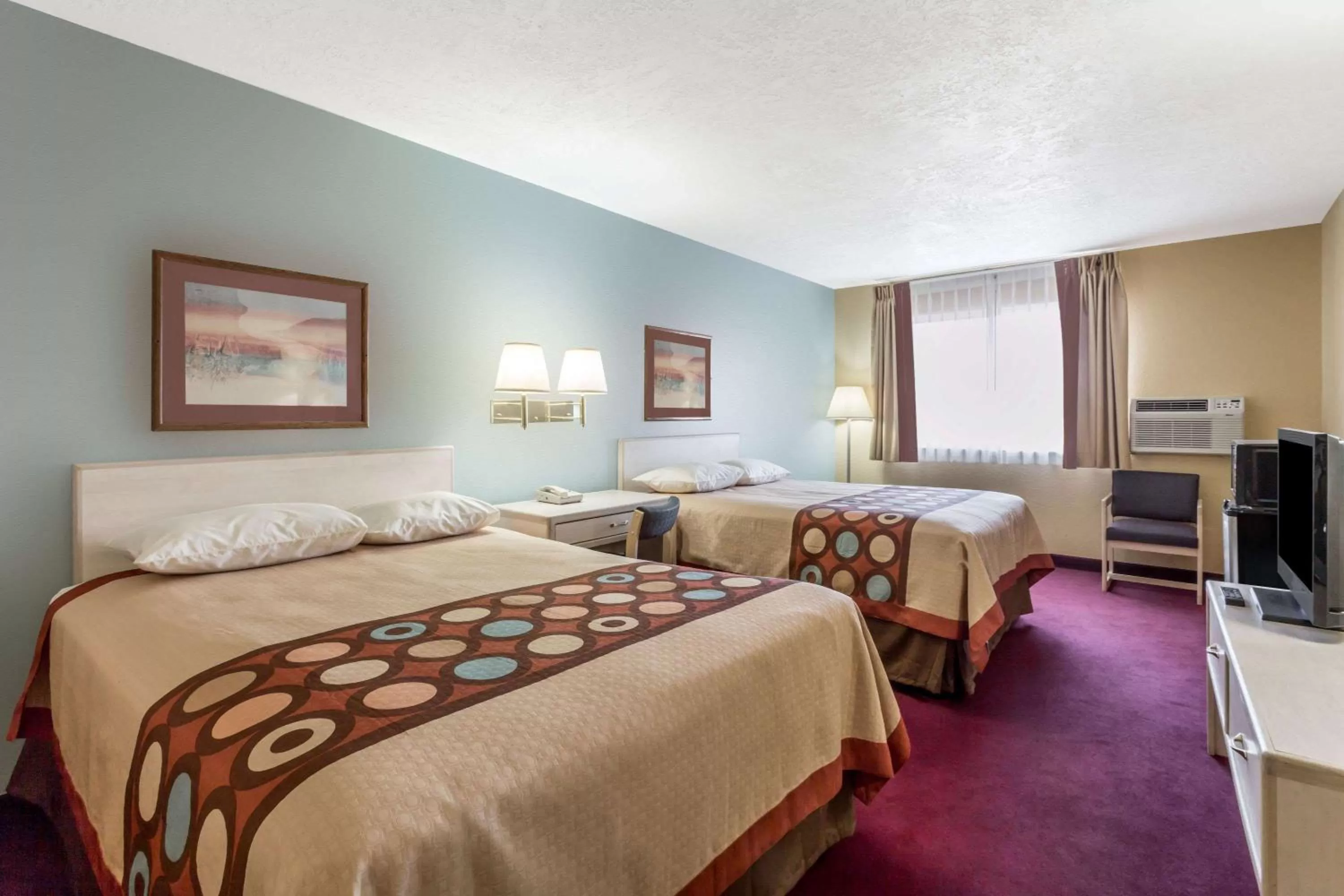 Queen Room with Two Queen Beds - Non-Smoking in Super 8 by Wyndham Nephi