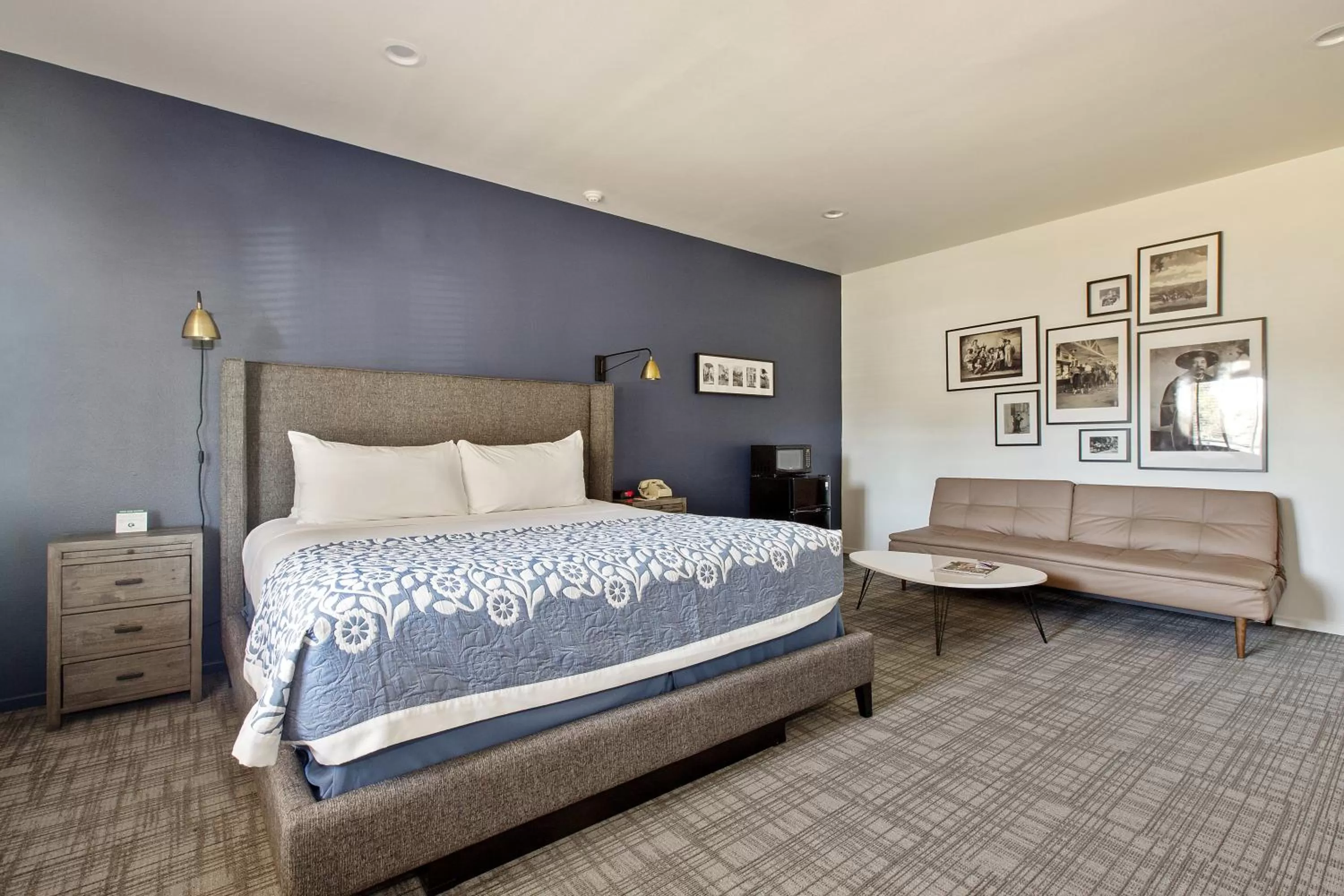 King Premium in Sideways Inn