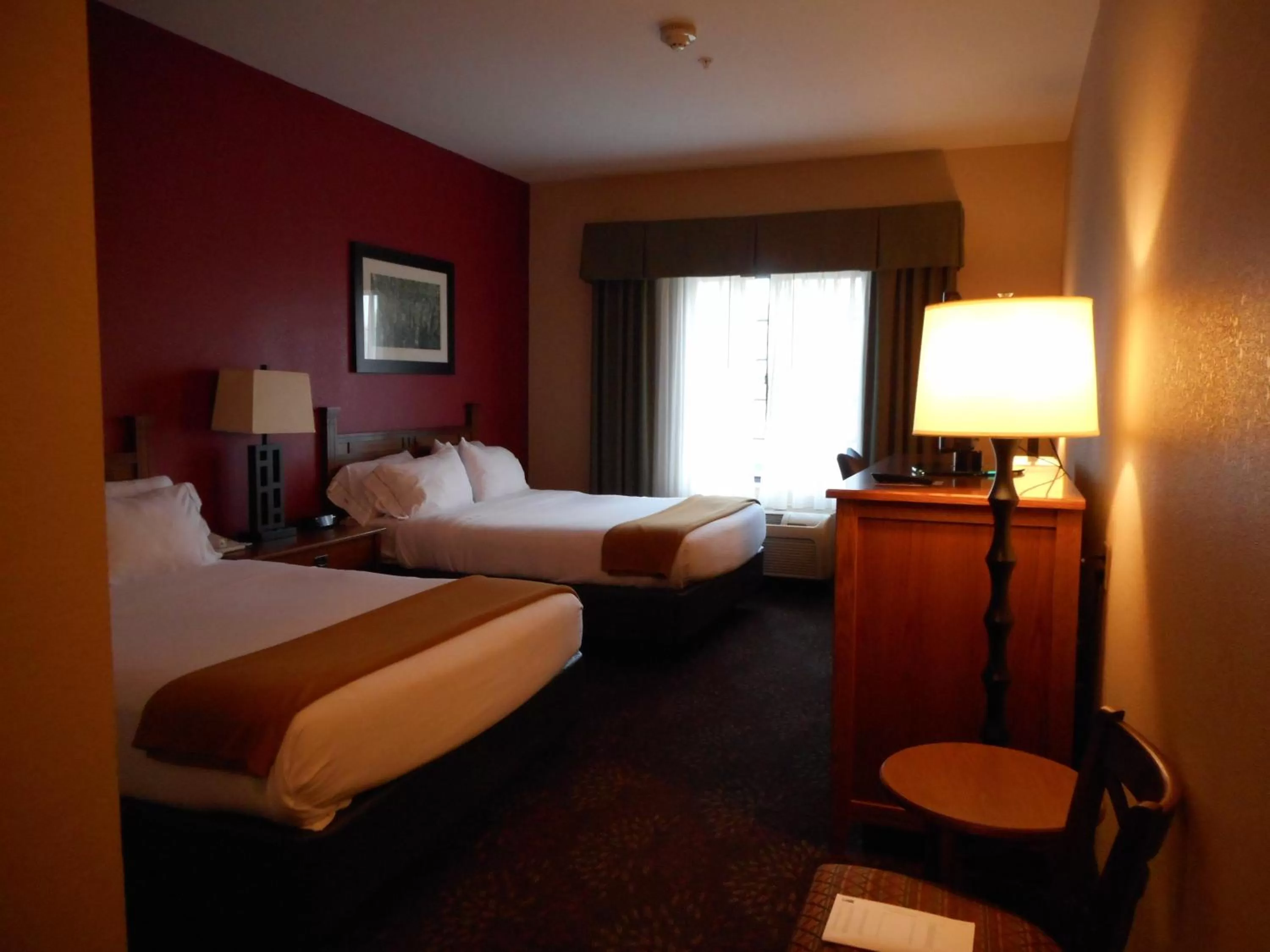 Queen Room with Two Queen Beds - Non-Smoking in Holiday Inn Express Hocking Hills-Logan, an IHG Hotel